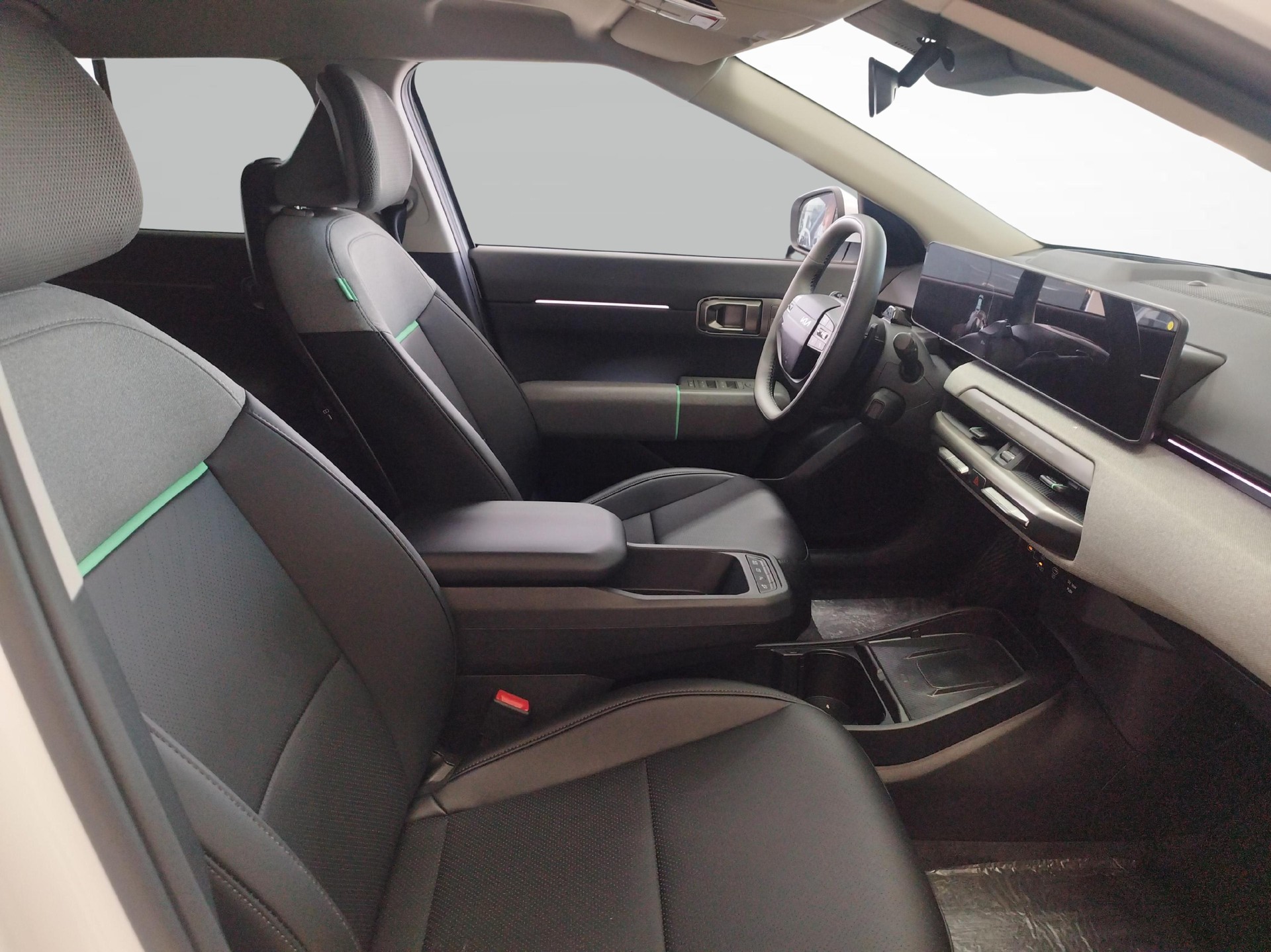 KIA EV4 81 kWh Earth+-image-9