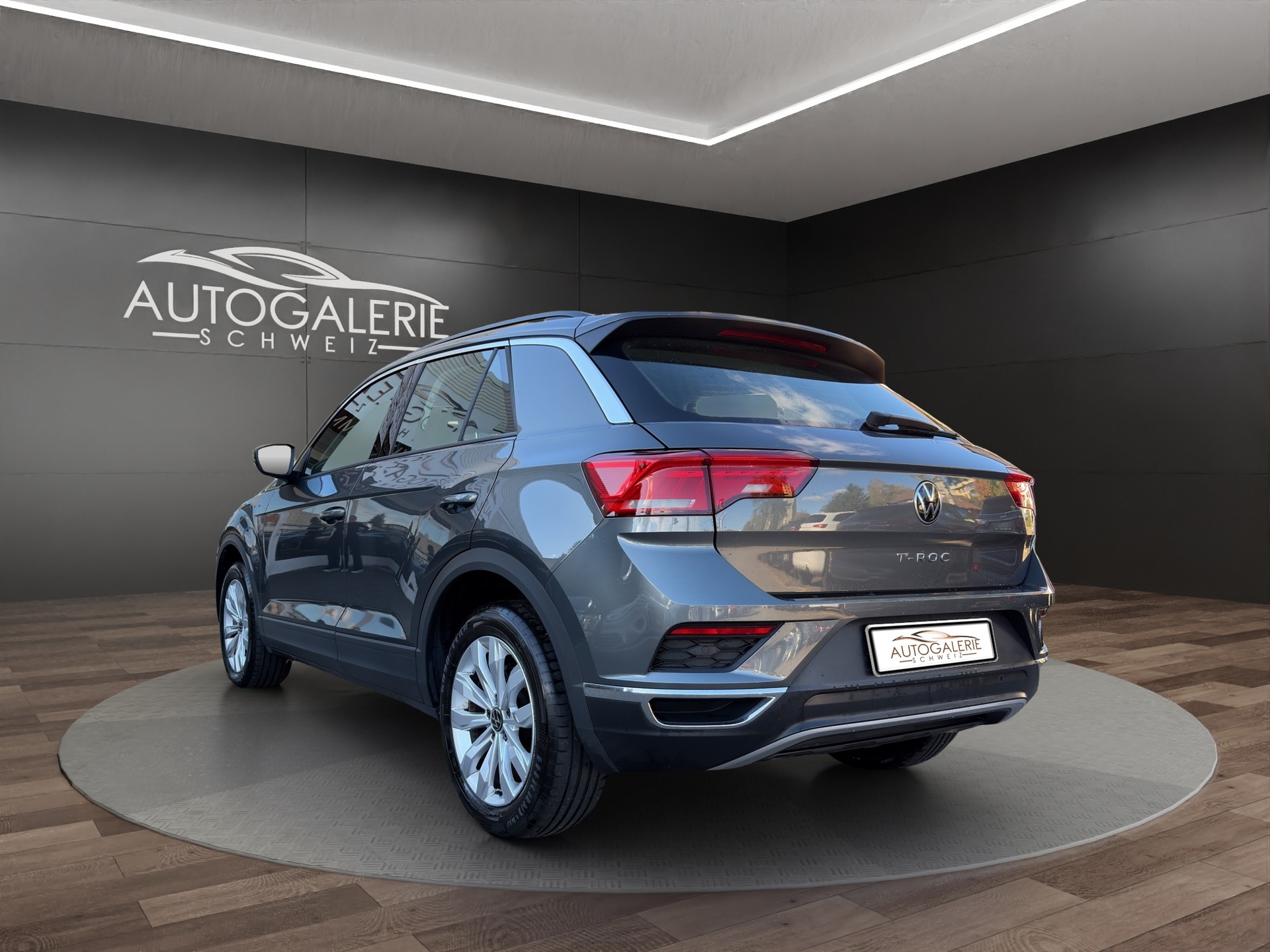 VW T-Roc 1.5 TSI EVO Advance DSG | Anhängerkupplung | Kamera | Winterpaket | Wireless App Connect |-showroom-element-2