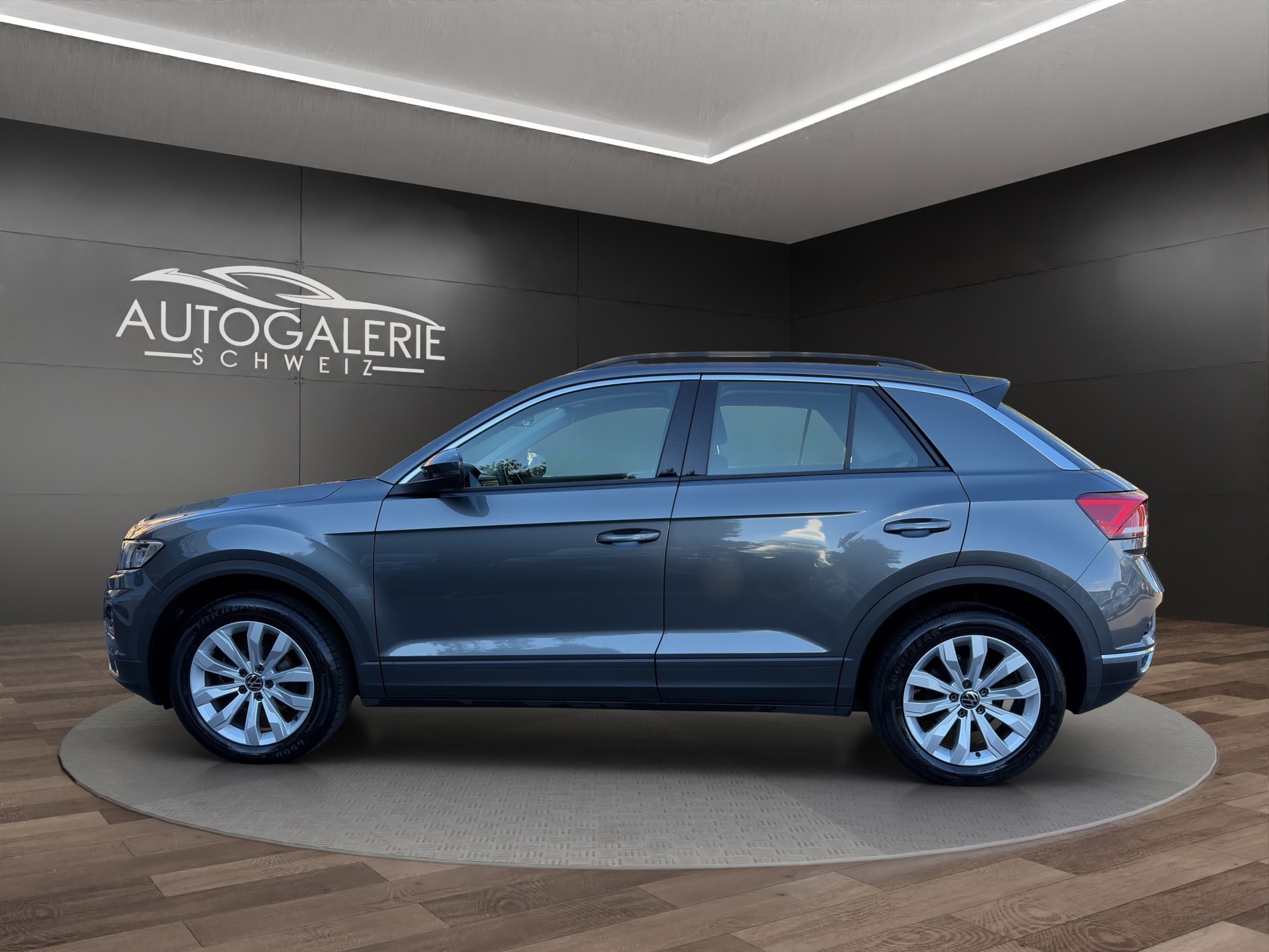 VW T-Roc 1.5 TSI EVO Advance DSG | Anhängerkupplung | Kamera | Winterpaket | Wireless App Connect |-showroom-element-1