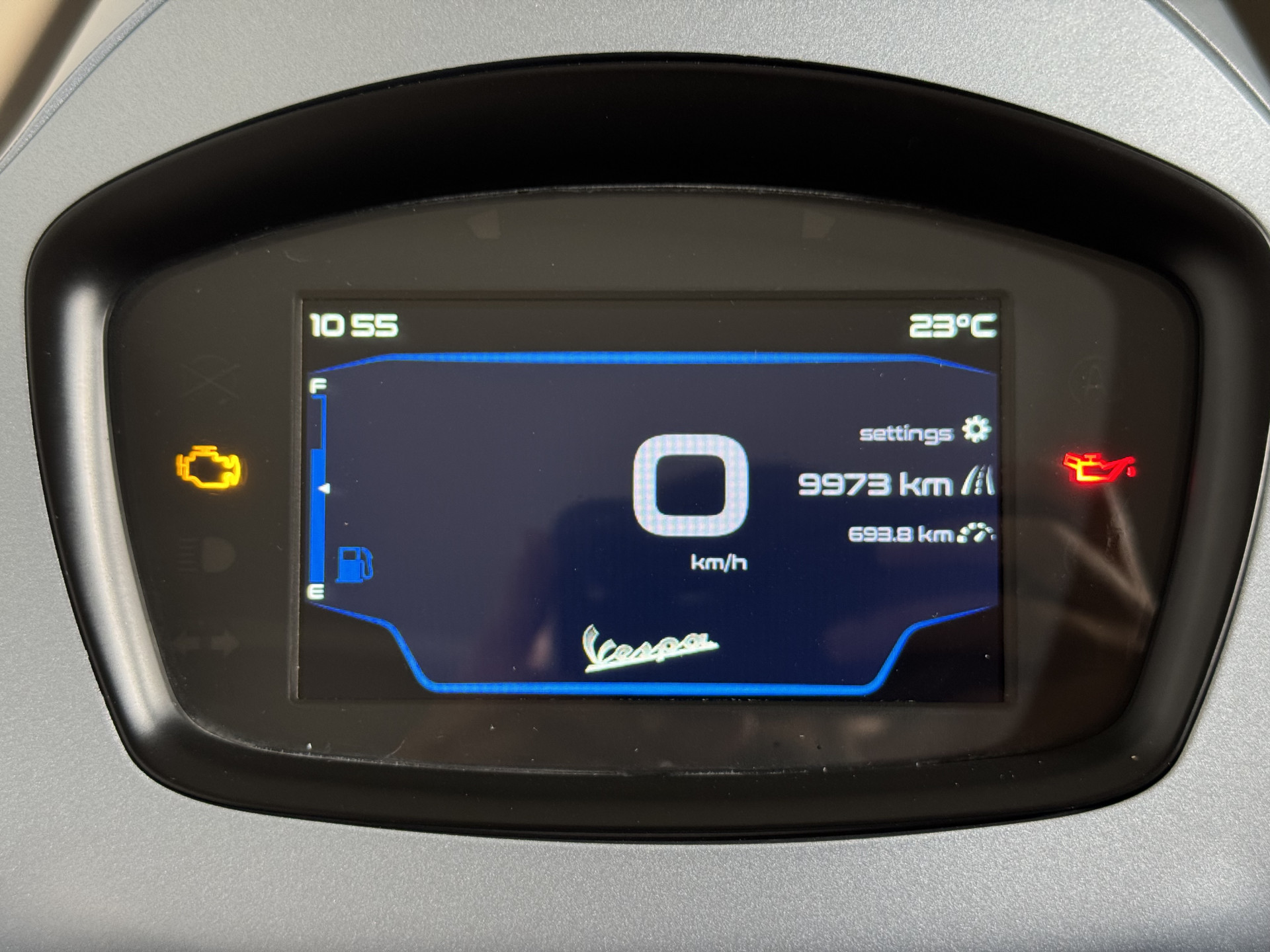 PIAGGIO Vespa GTS 300 HPE Super Tech-image-2