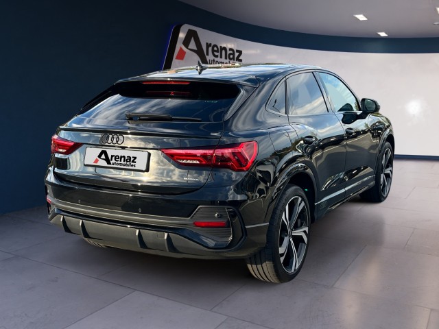 AUDI Q3 45 TFSI S line quattro S-tronic-image-4