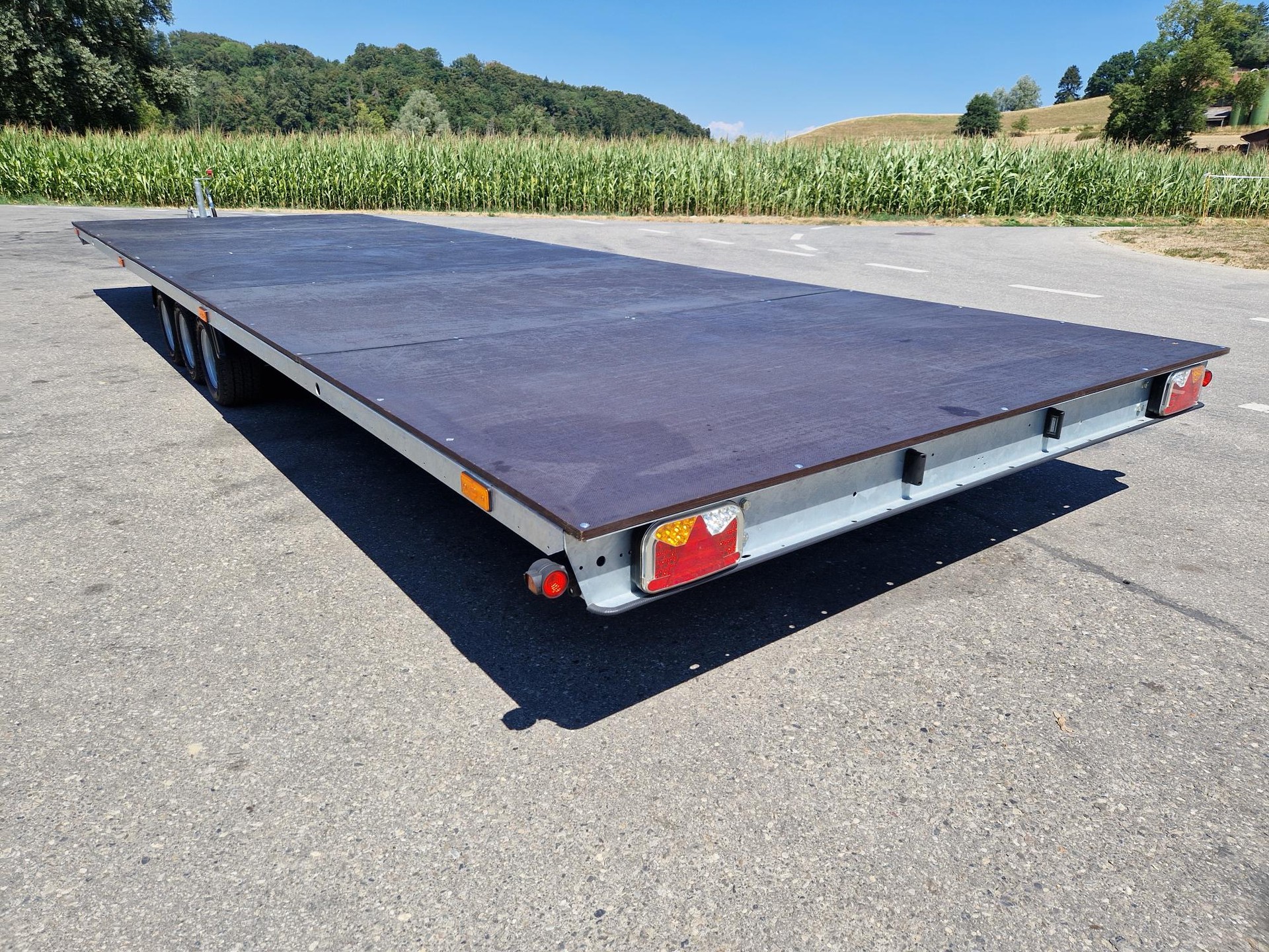 AUTOTRAILER Châssis Tridem L7800-image-1