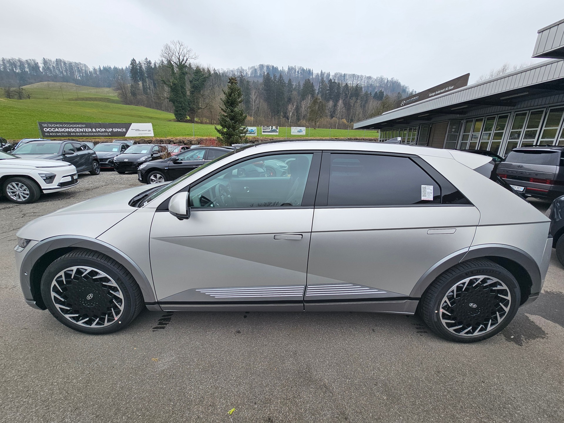 HYUNDAI Ioniq 5 77kWh Vertex 4WD-showroom-element-3