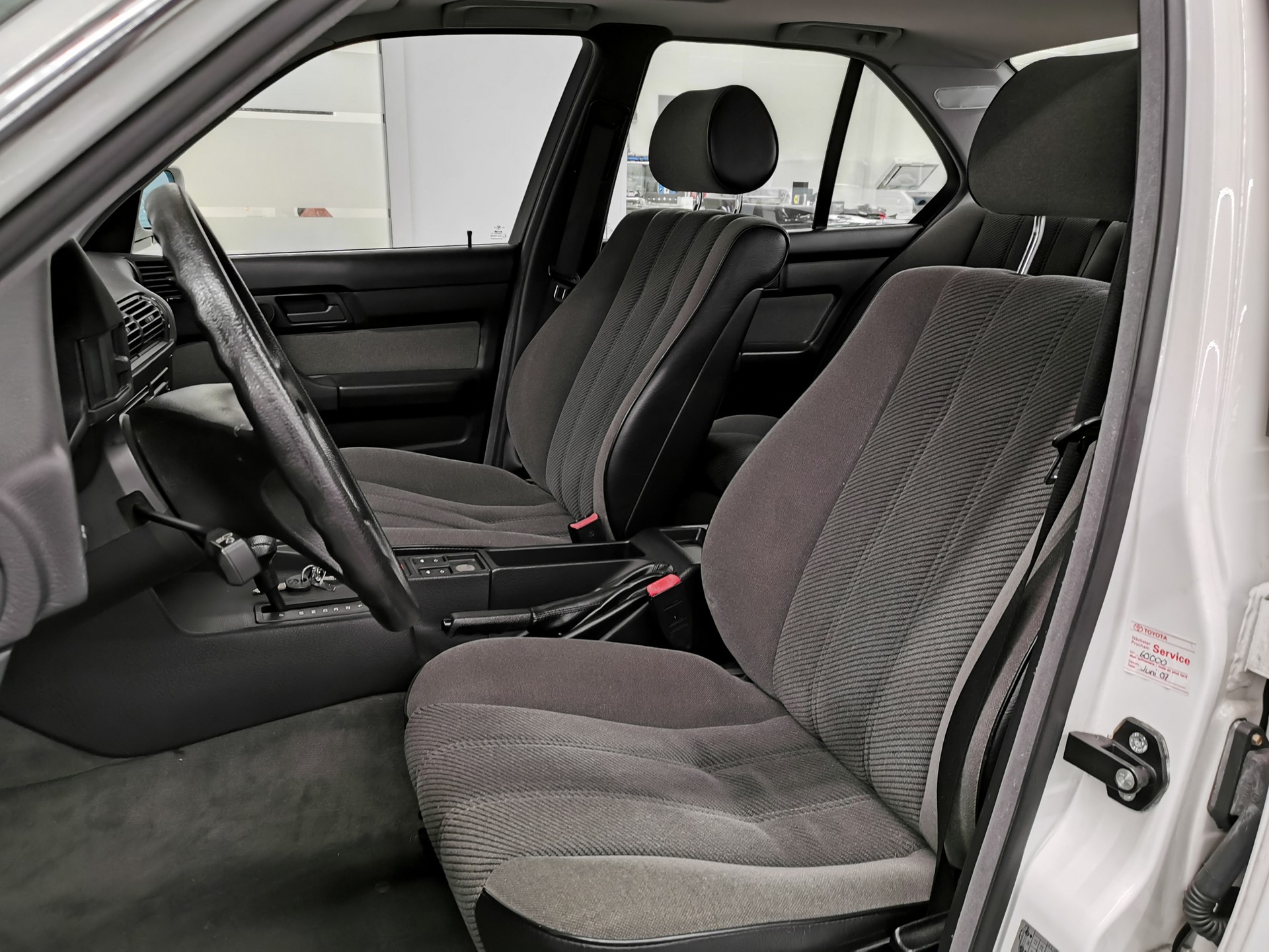 BMW 525i A Veteran OLDTIMER-image-9