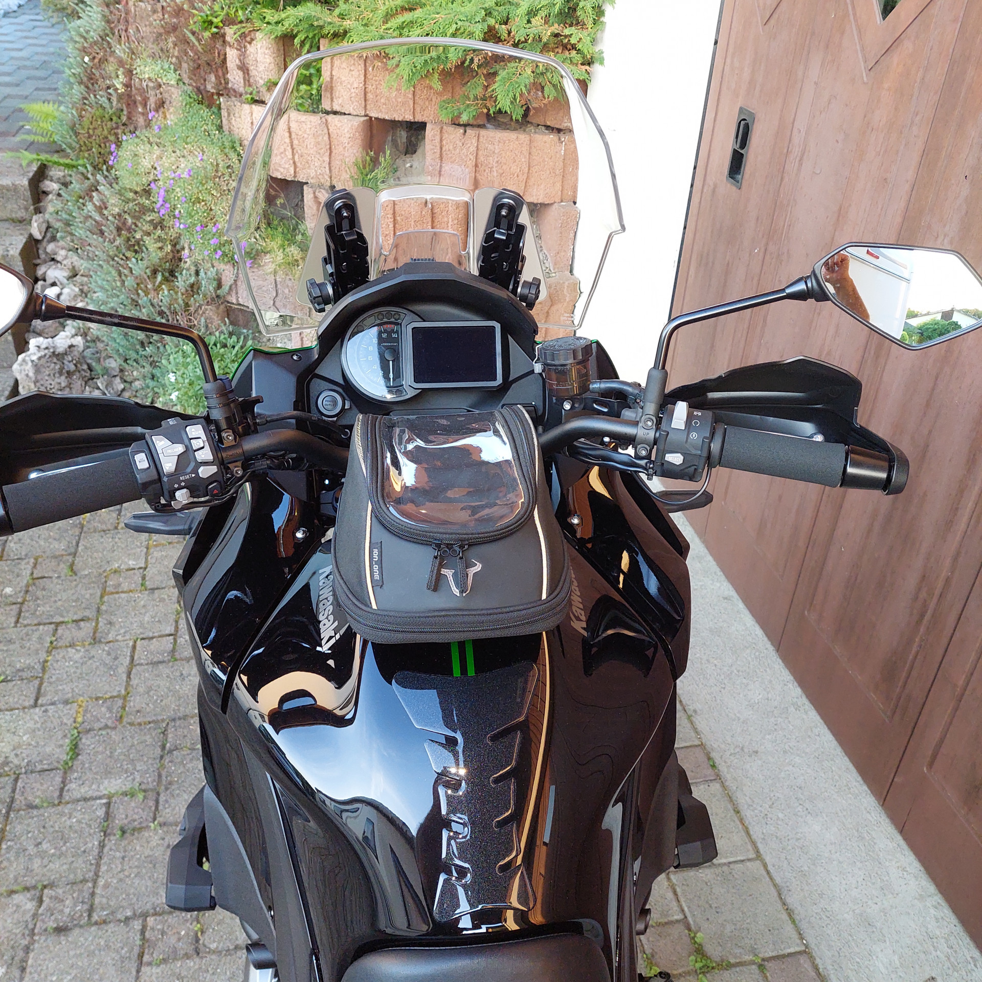 KAWASAKI Versys 1000 SE Grand Tourer ABS mit Leovinci Nero Auspuff-image-6