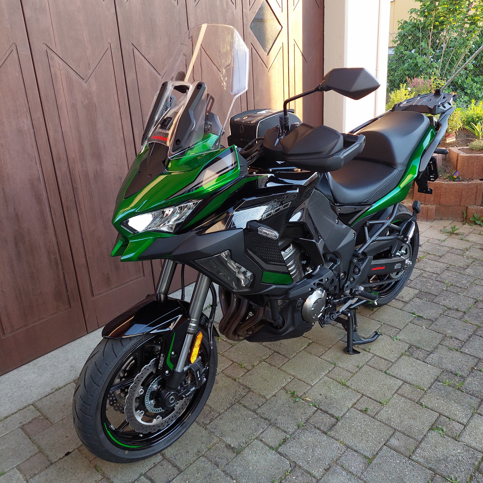 KAWASAKI Versys 1000 SE Grand Tourer ABS mit Leovinci Nero Auspuff-image-4