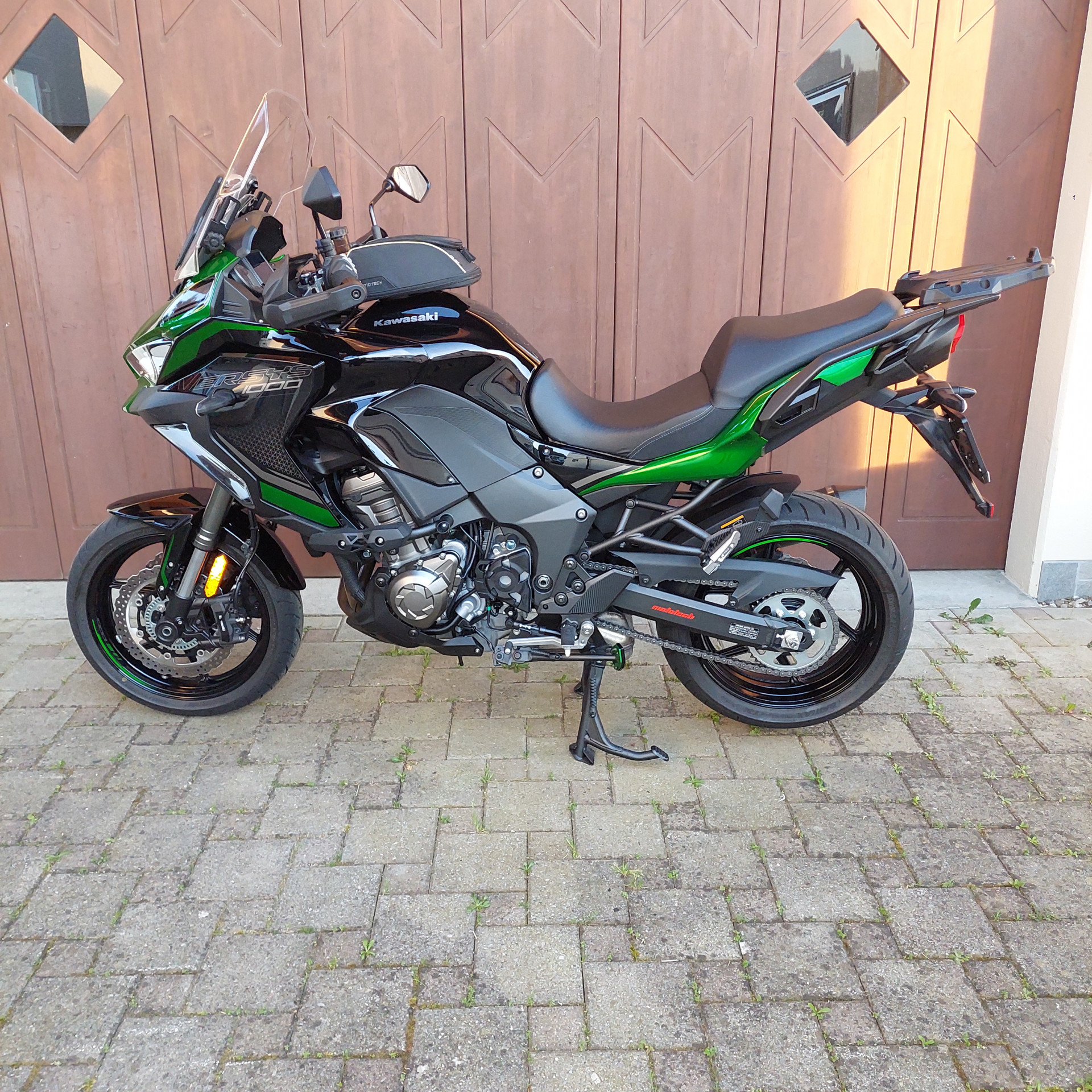 KAWASAKI Versys 1000 SE Grand Tourer ABS mit Leovinci Nero Auspuff-image-5