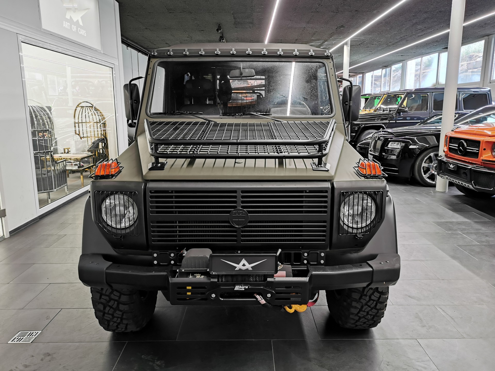 MERCEDES-BENZ G 230 Puch GE 230 G-Klasse G Wagon 460 Militärfahrzeug 8-Plätzer Hutchinson MATT KOMPLETT RESTAURIERT-image-1