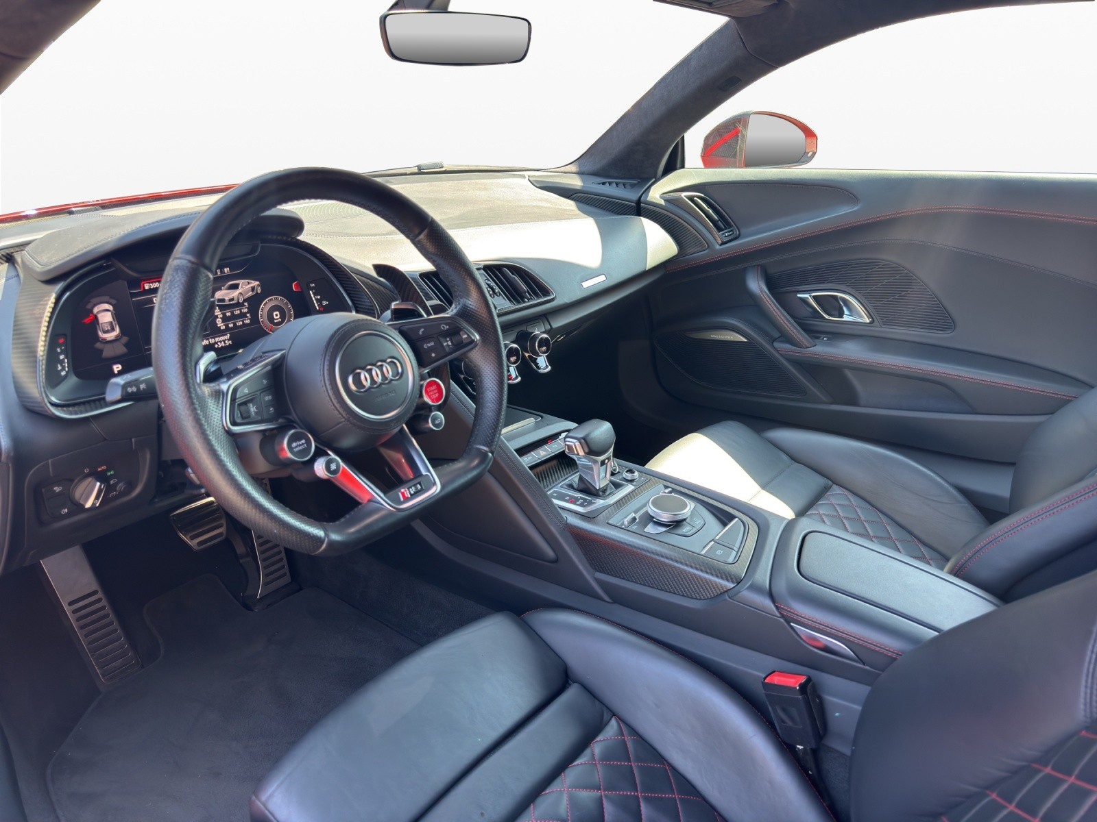 AUDI R8 Coupé 5.2 plus S-Tronic-image-8