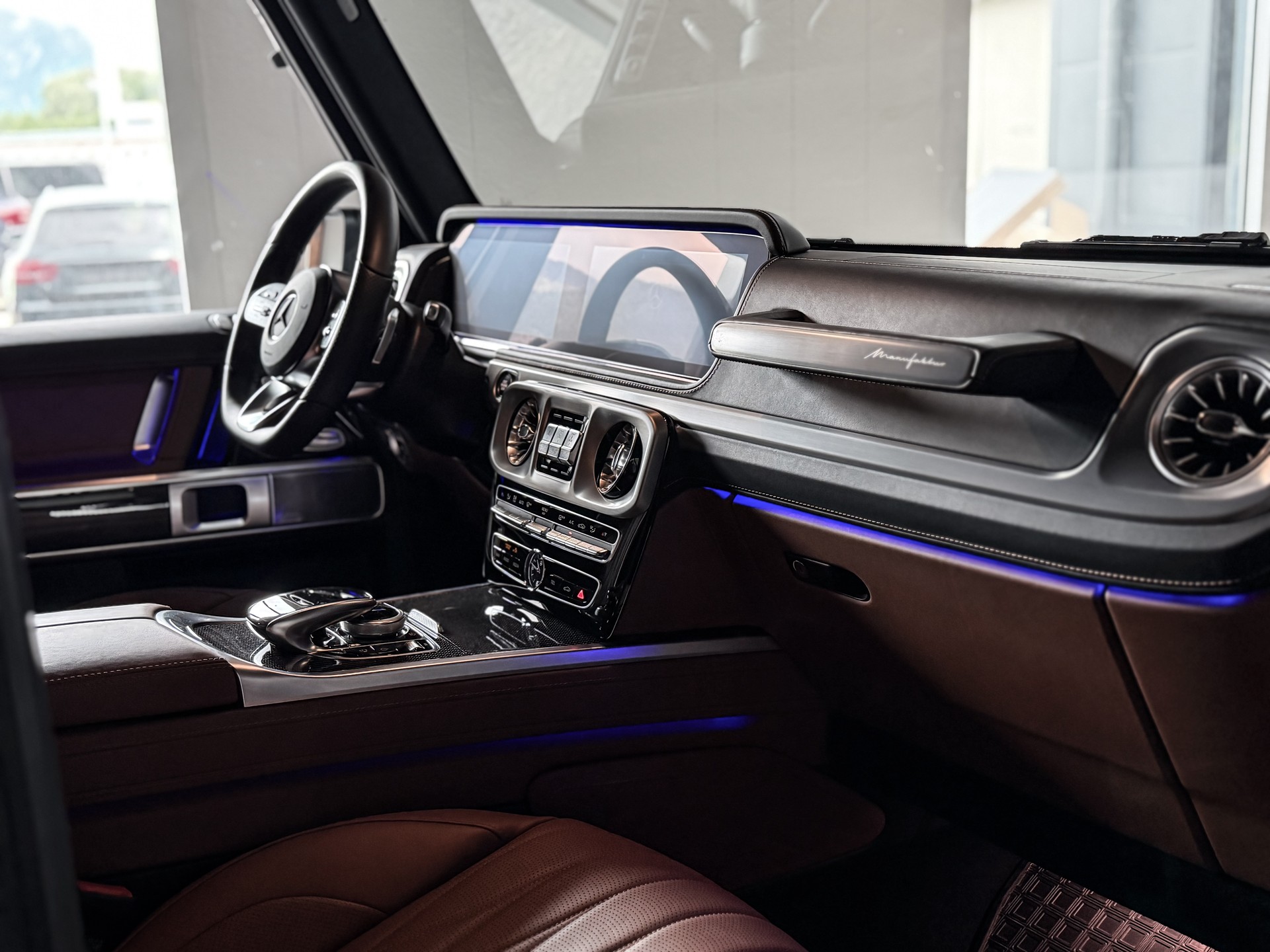 MERCEDES-BENZ G 500 9G-Tronic-image-10