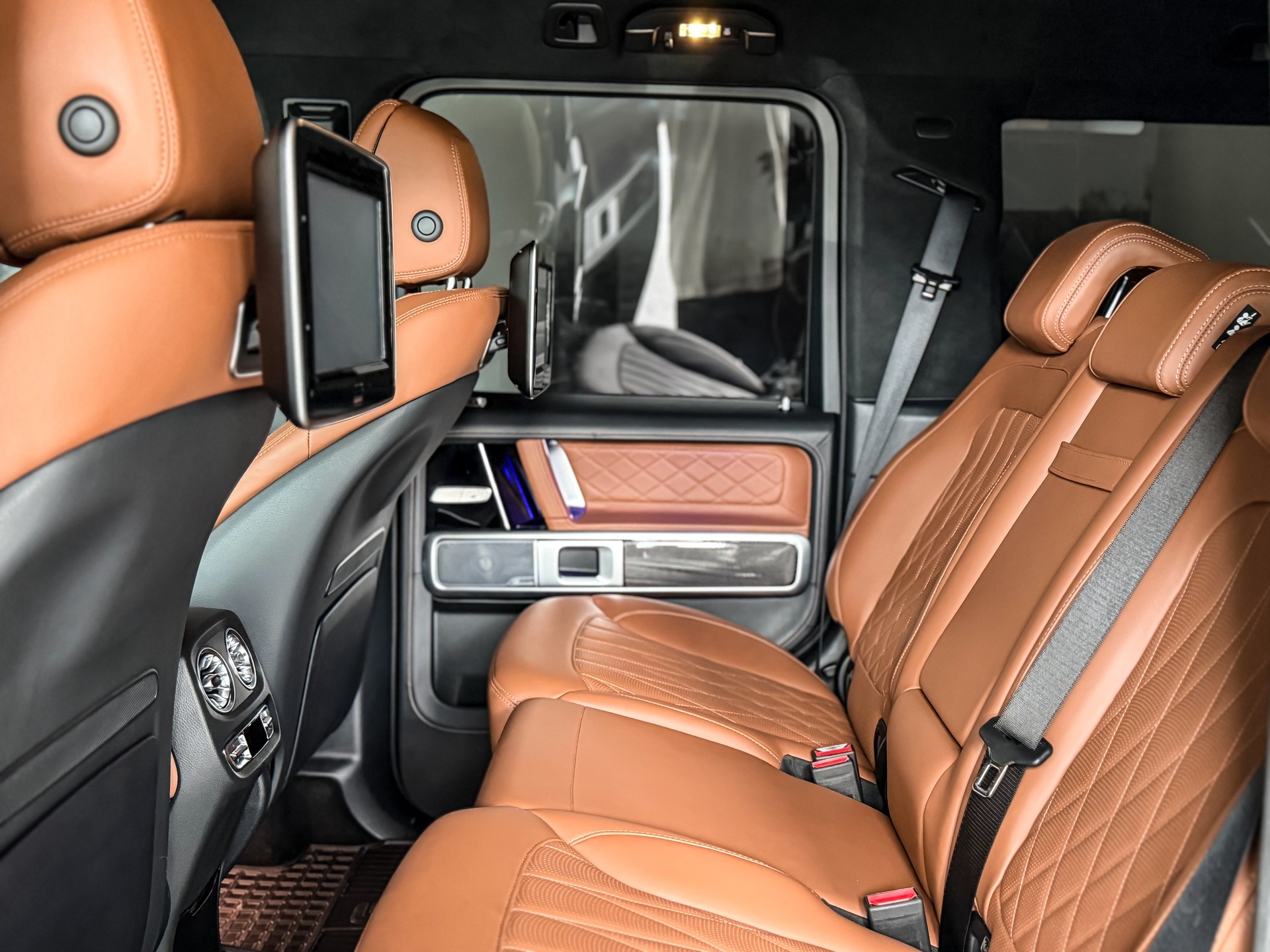 MERCEDES-BENZ G 500 9G-Tronic-image-13