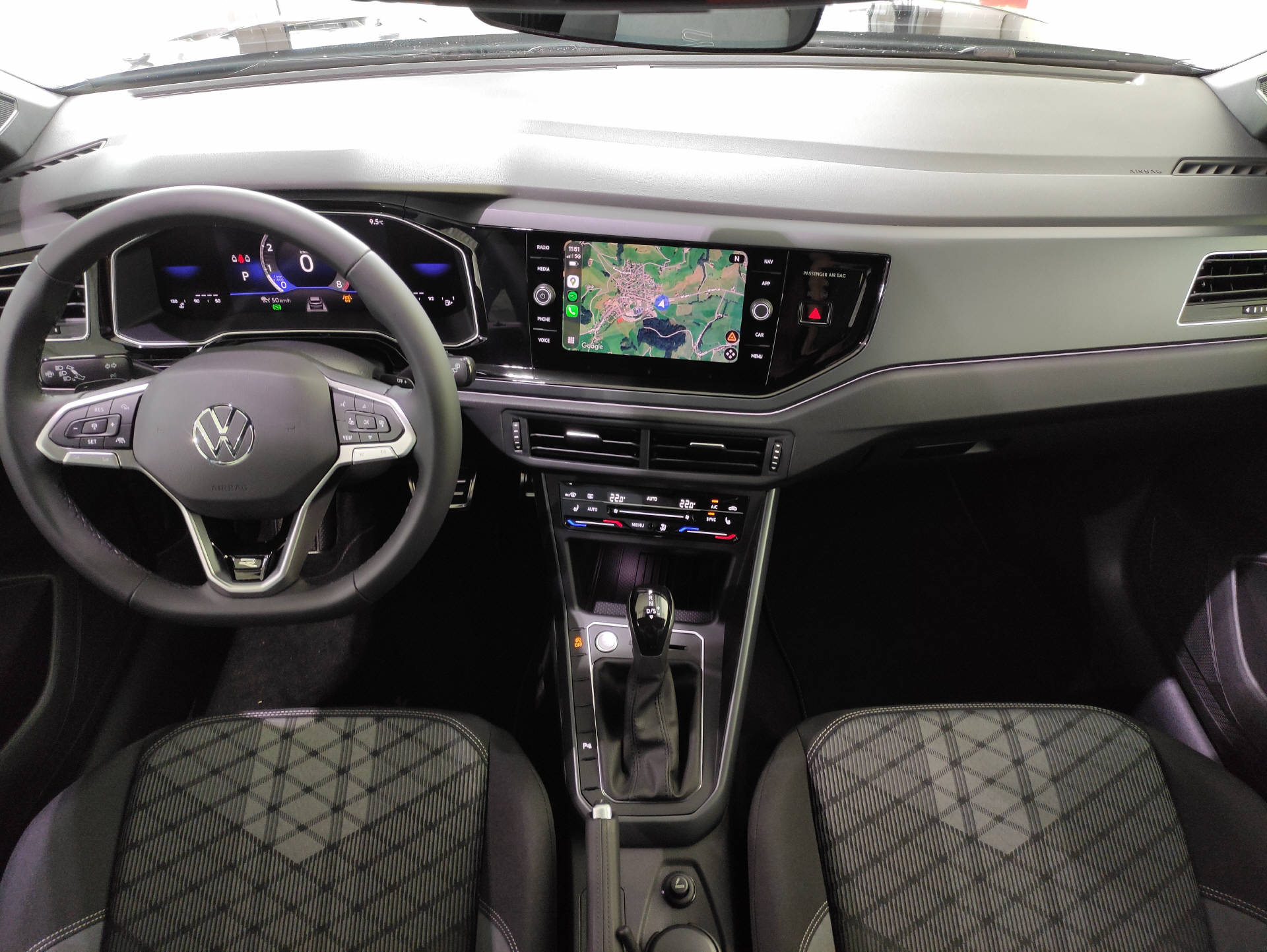 VW Taigo 1.5 TSI R-Line DSG-image-12