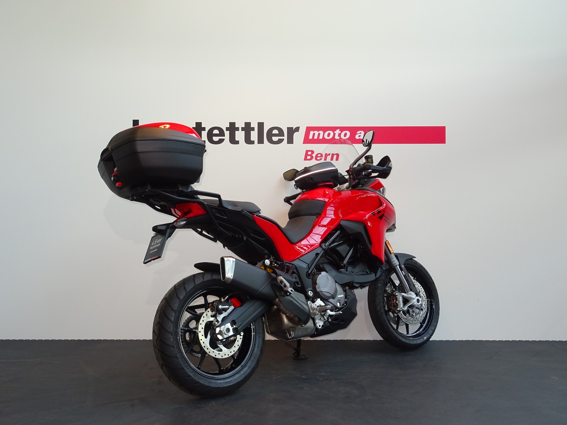 DUCATI Multistrada V2 S-image-2