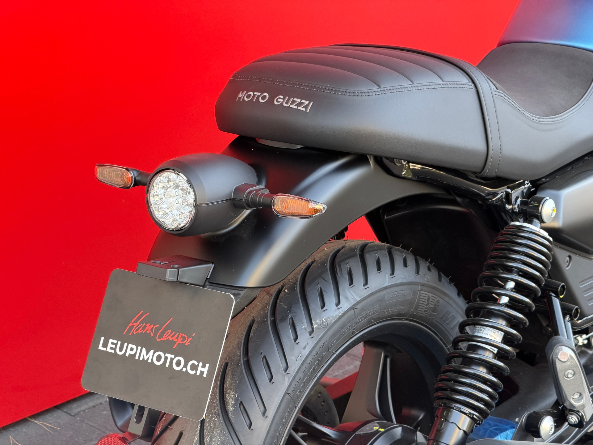 MOTO GUZZI V7 IV 850 Stone E5+-image-9
