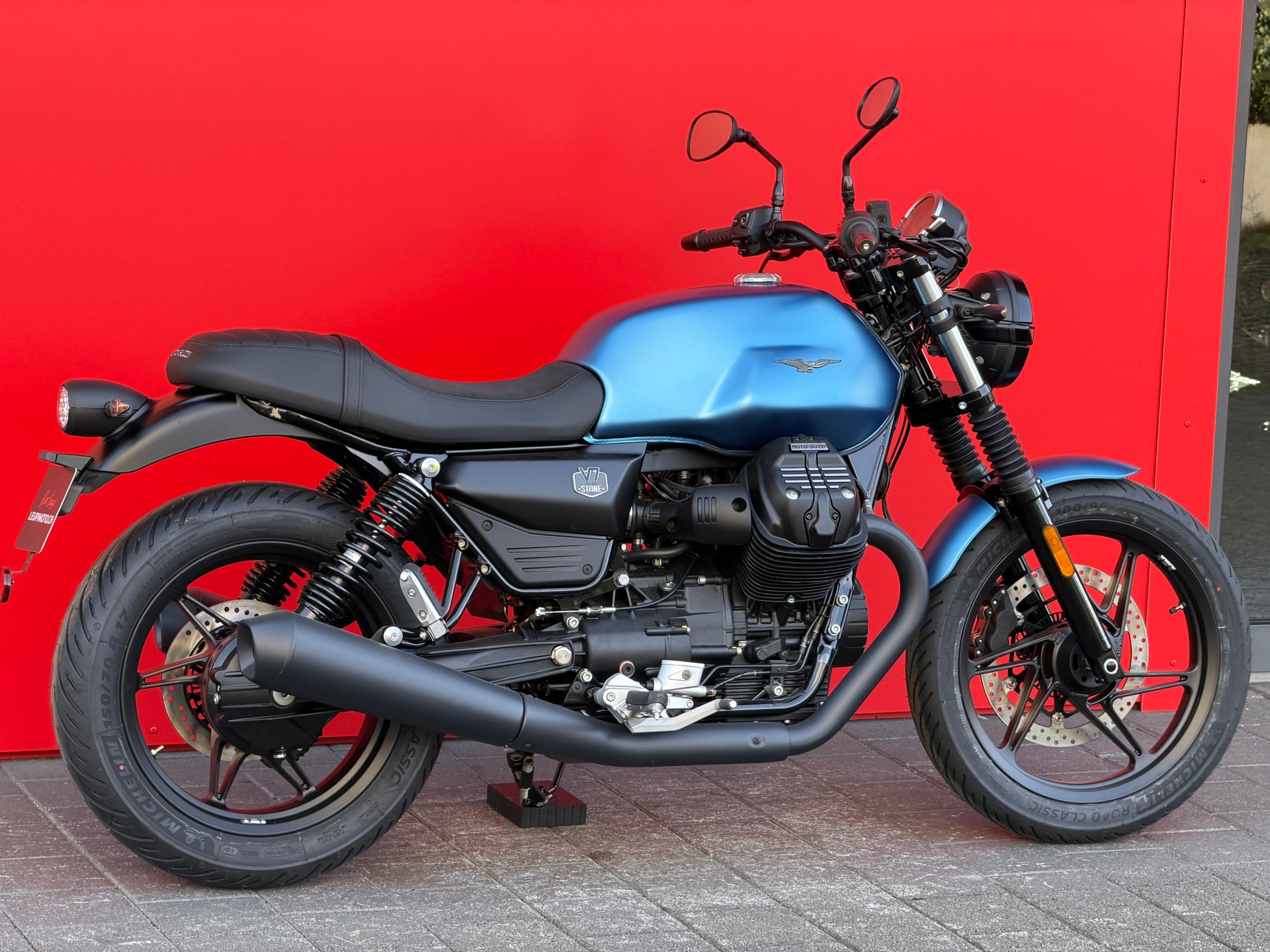 MOTO GUZZI V7 IV 850 Stone E5+-image-8