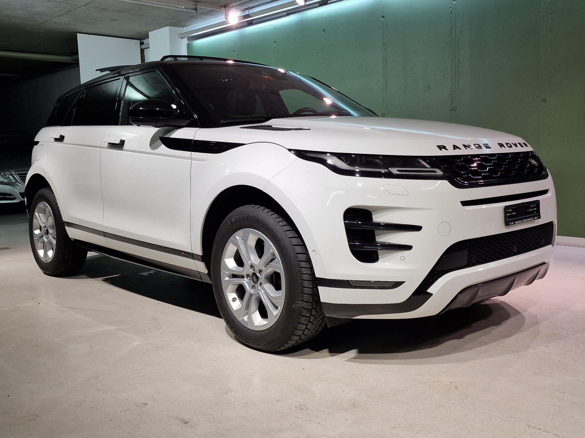 LAND ROVER Range Rover Evoque R-Dynamic P 300 SE AT9
