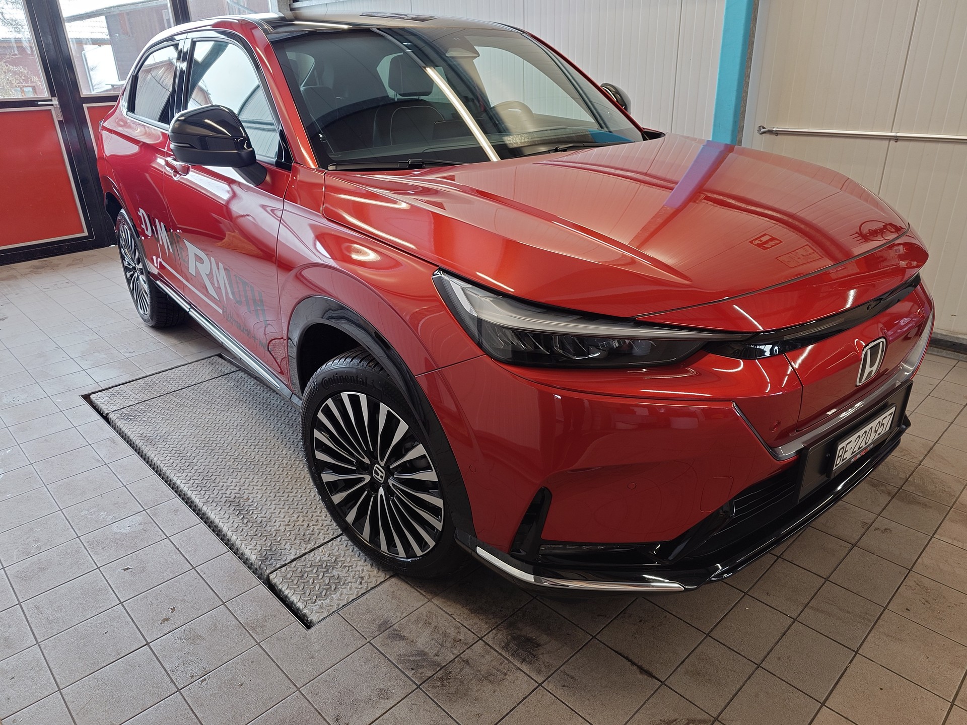 HONDA Ny1 Advance-image-9