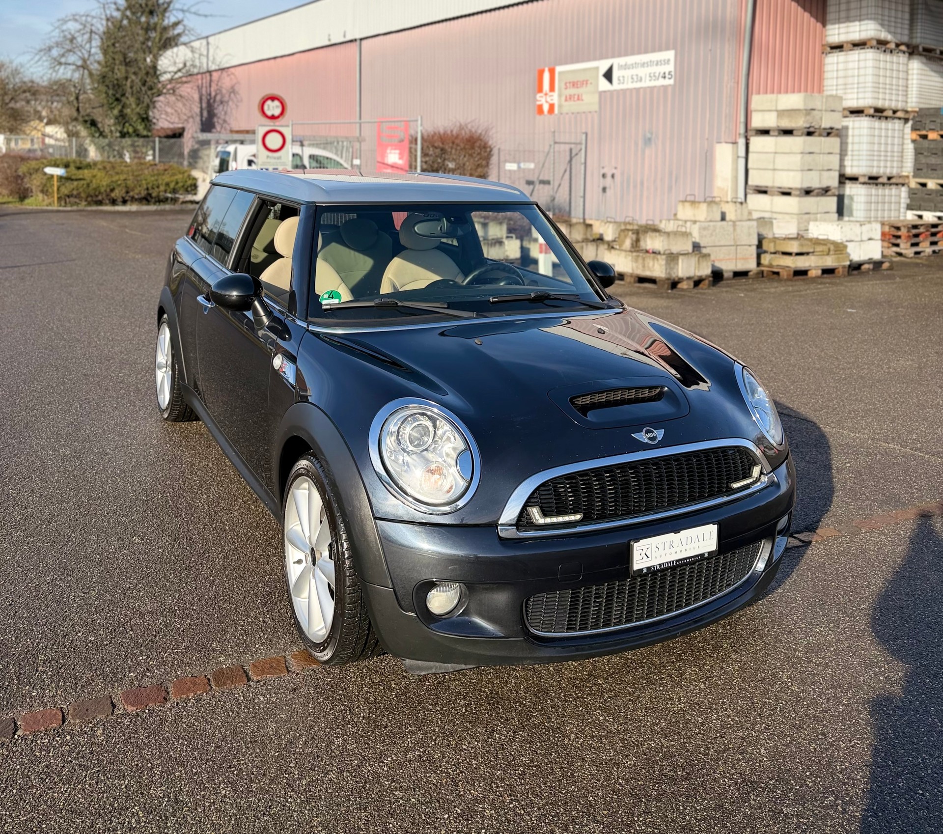 MINI Clubman Cooper S Steptronic-image-1