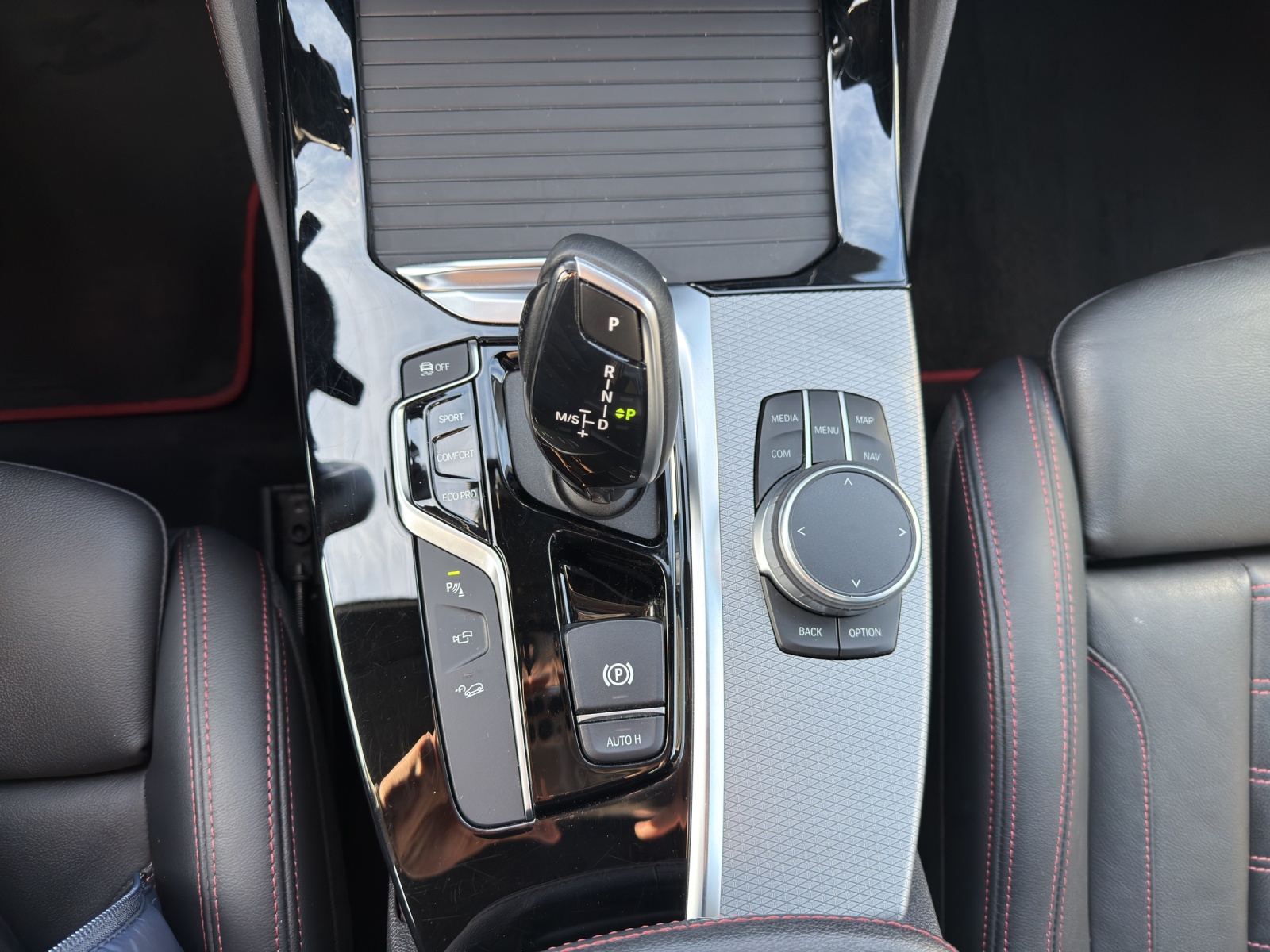 BMW X4 M40i Steptronic-image-17