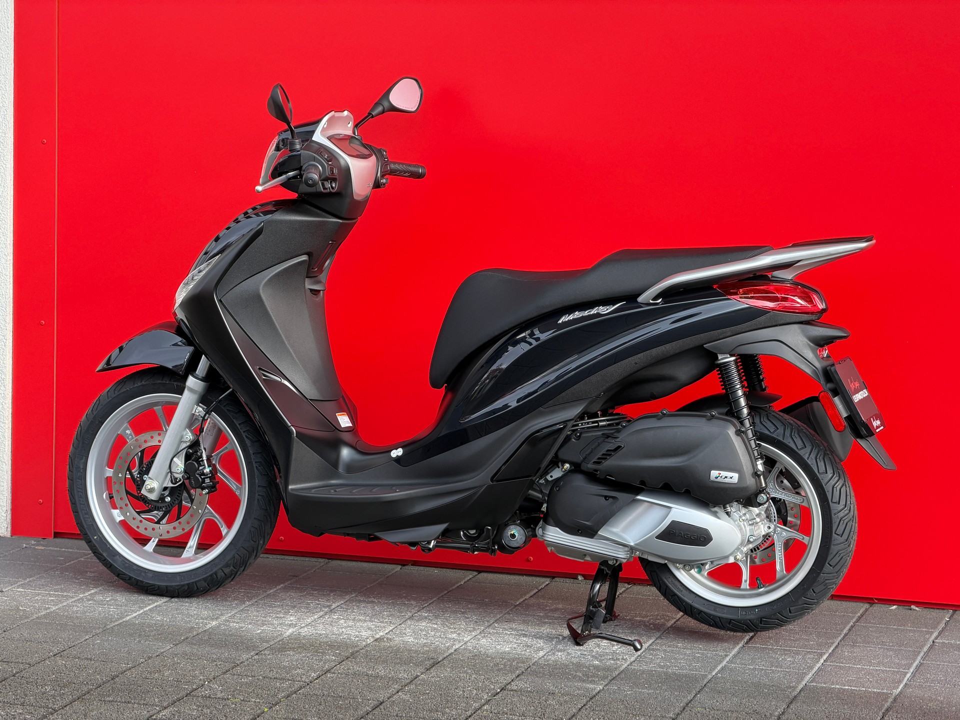PIAGGIO Medley 200 E5+-image-7