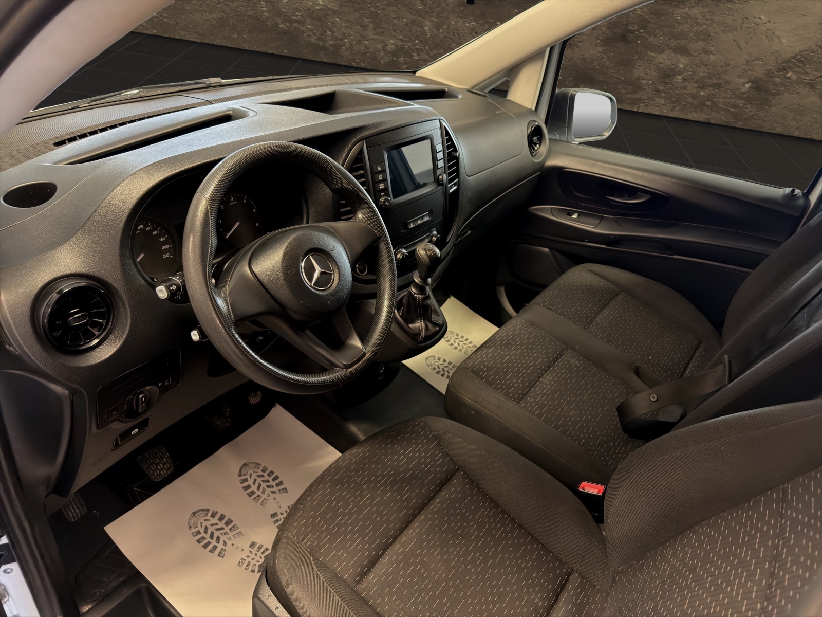 MERCEDES-BENZ MERCEDES-BENZ Vito 110 CDI Lang Base-showroom-element-2