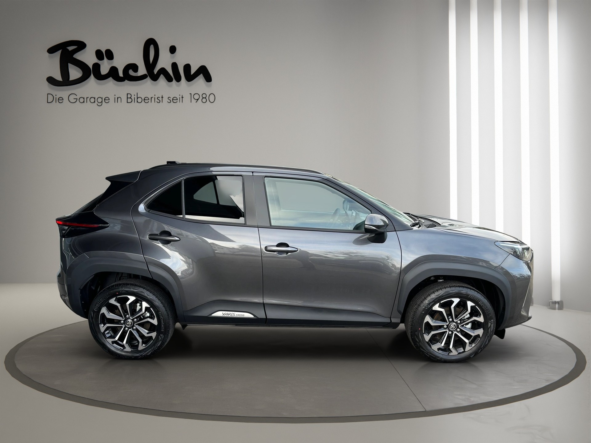 TOYOTA Yaris Cross 1.5 Trend e-CVT-showroom-element-3