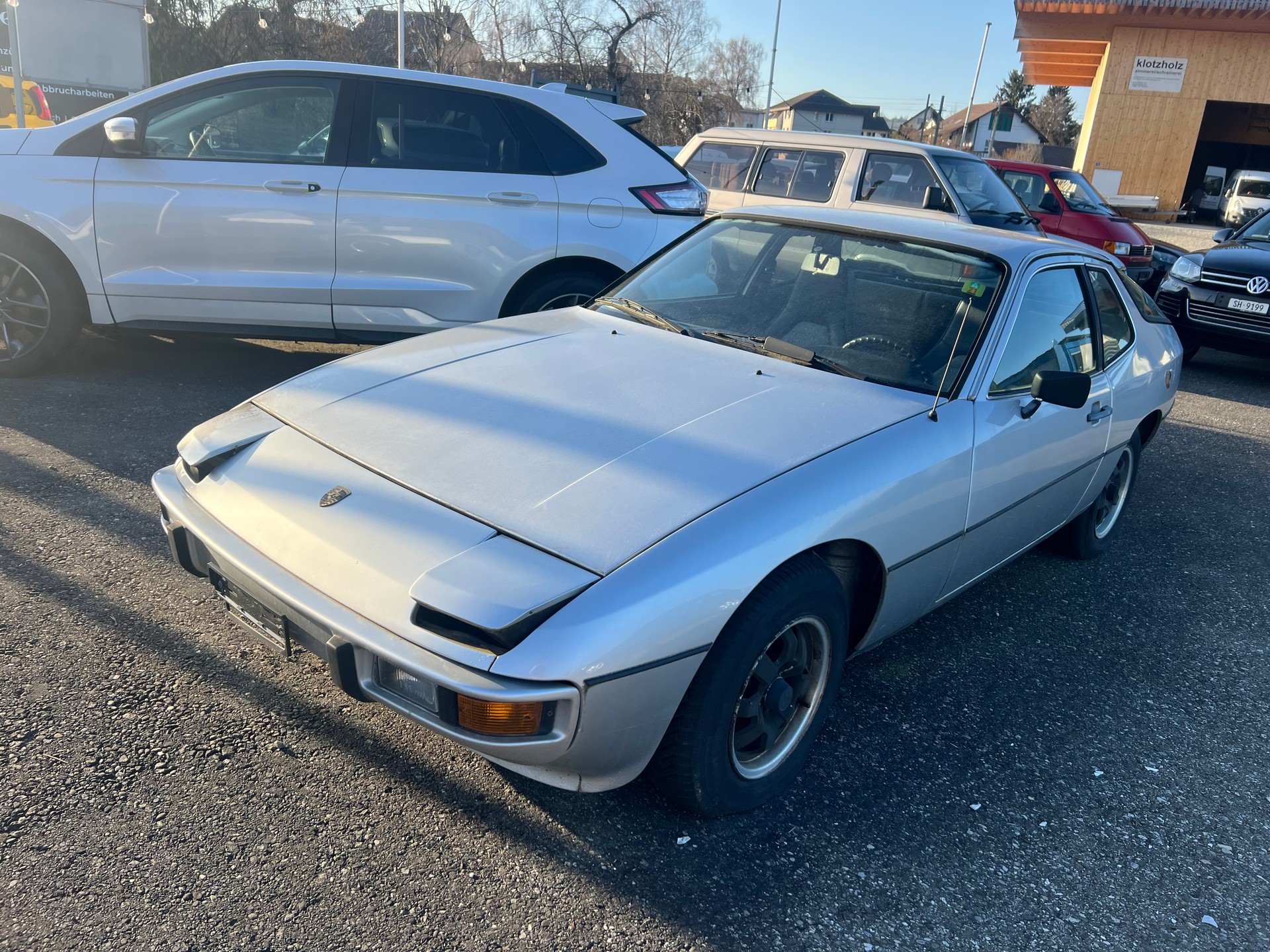 PORSCHE 924-image-2