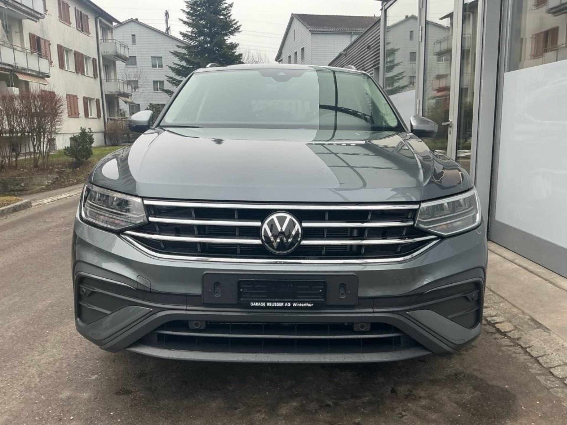 VW Tiguan Allspace 1.5 TSI DSG ***7PLATZ MIT ANHÄNGEKUPPLUNG ***-showroom-element-1