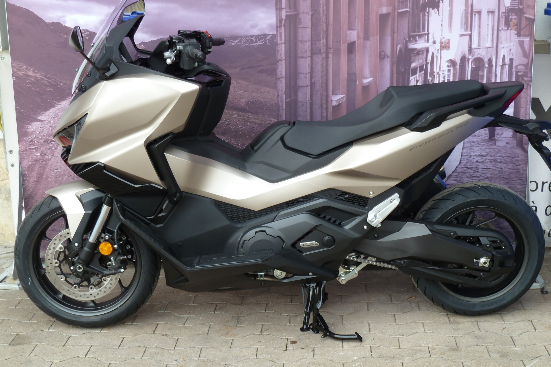 HONDA 750-image-3