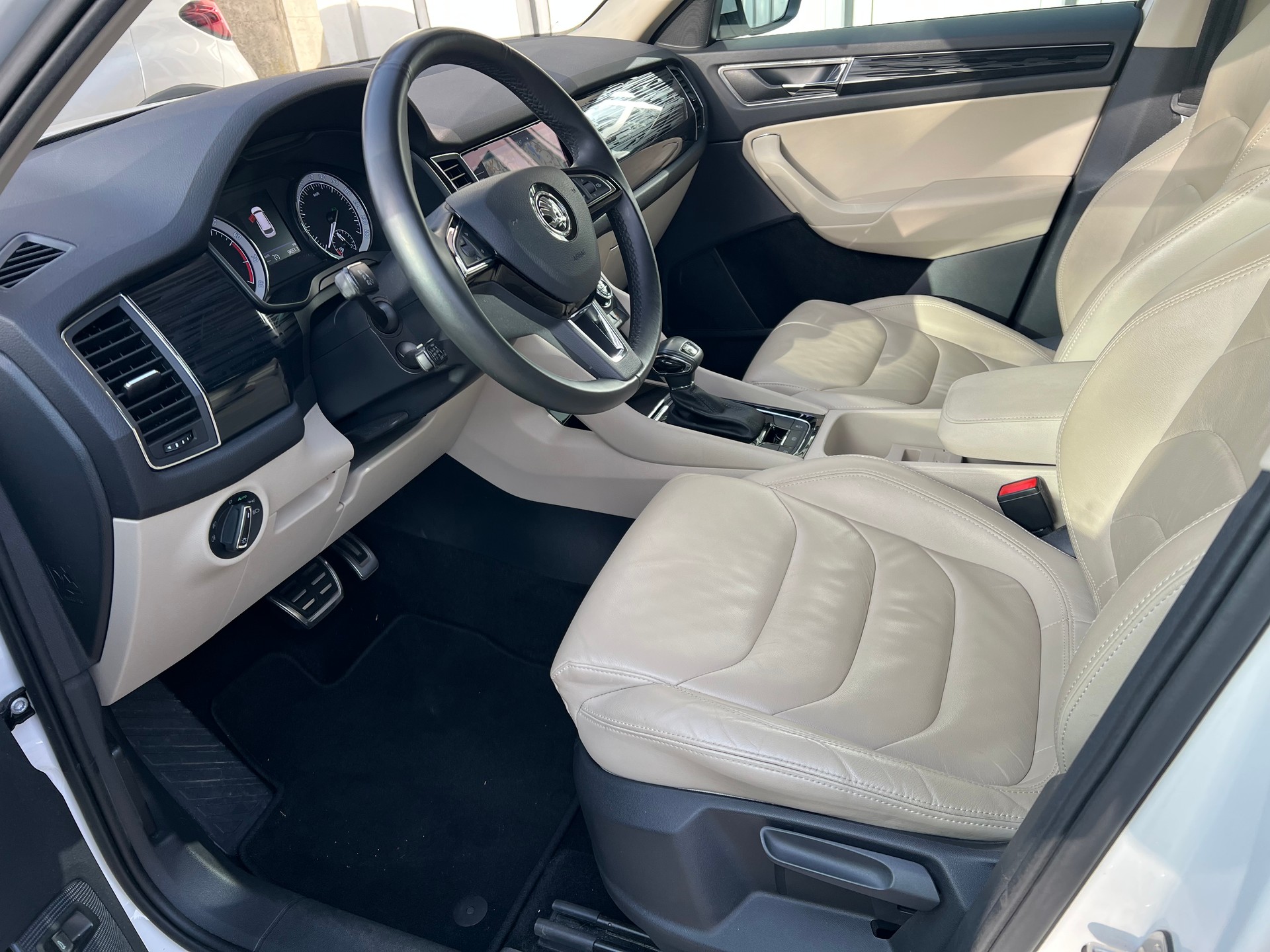 SKODA Kodiaq 2.0 TSI Style DSG 4x4-image-4