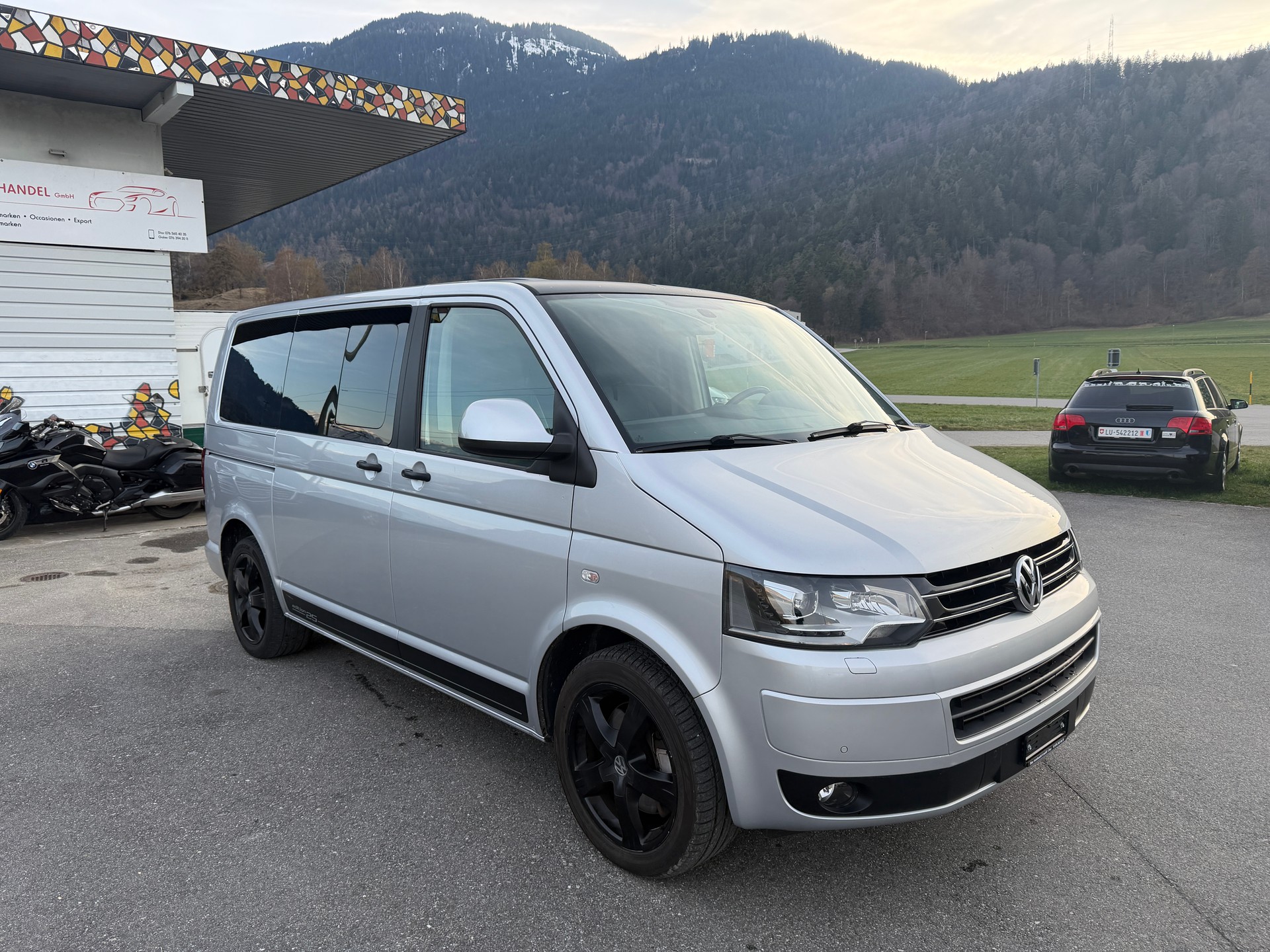 VW T5 Multivan 2.0 Bi-TDI CR Highline 4Motion DSG-image-2