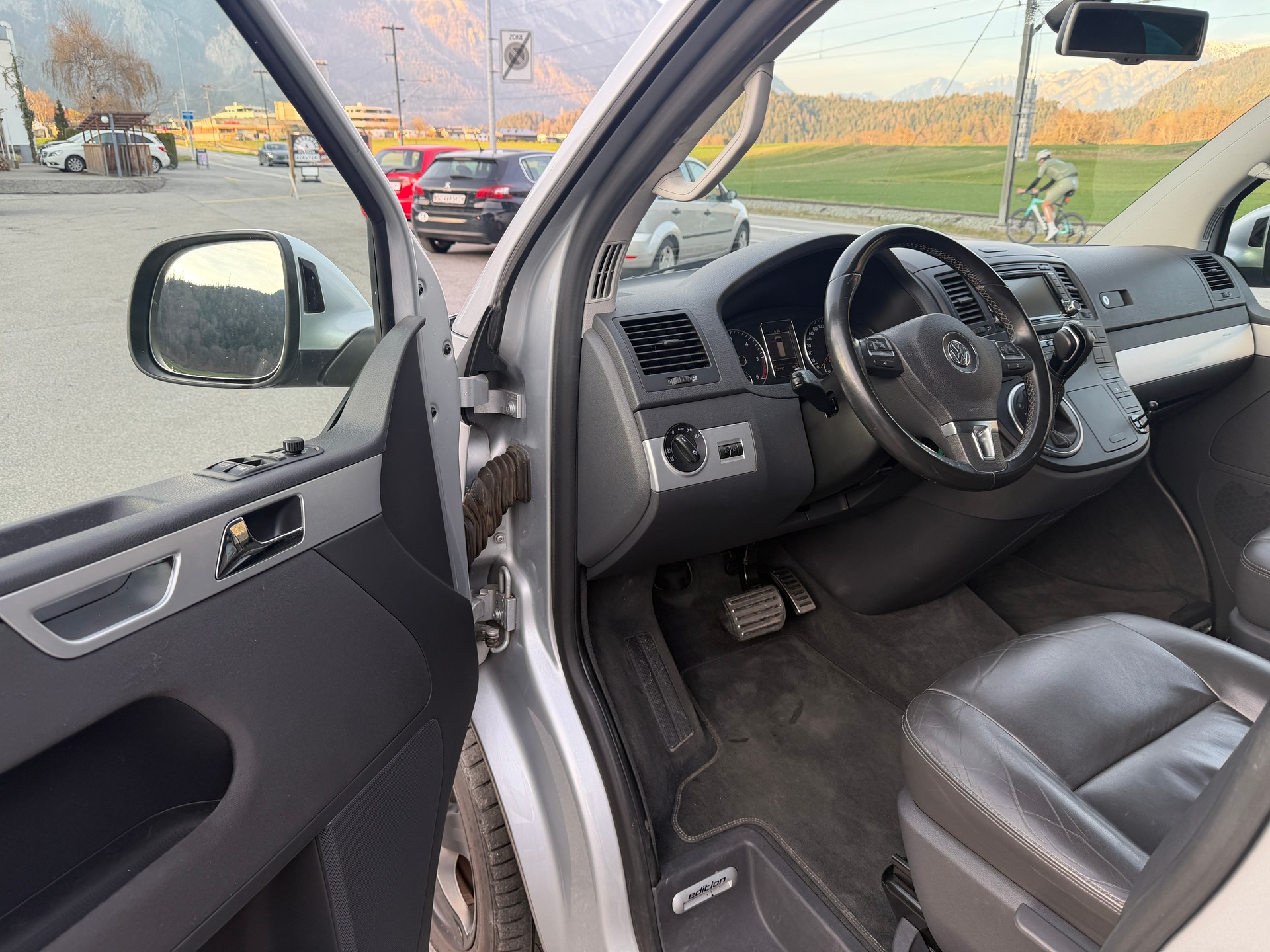 VW T5 Multivan 2.0 Bi-TDI CR Highline 4Motion DSG-image-7