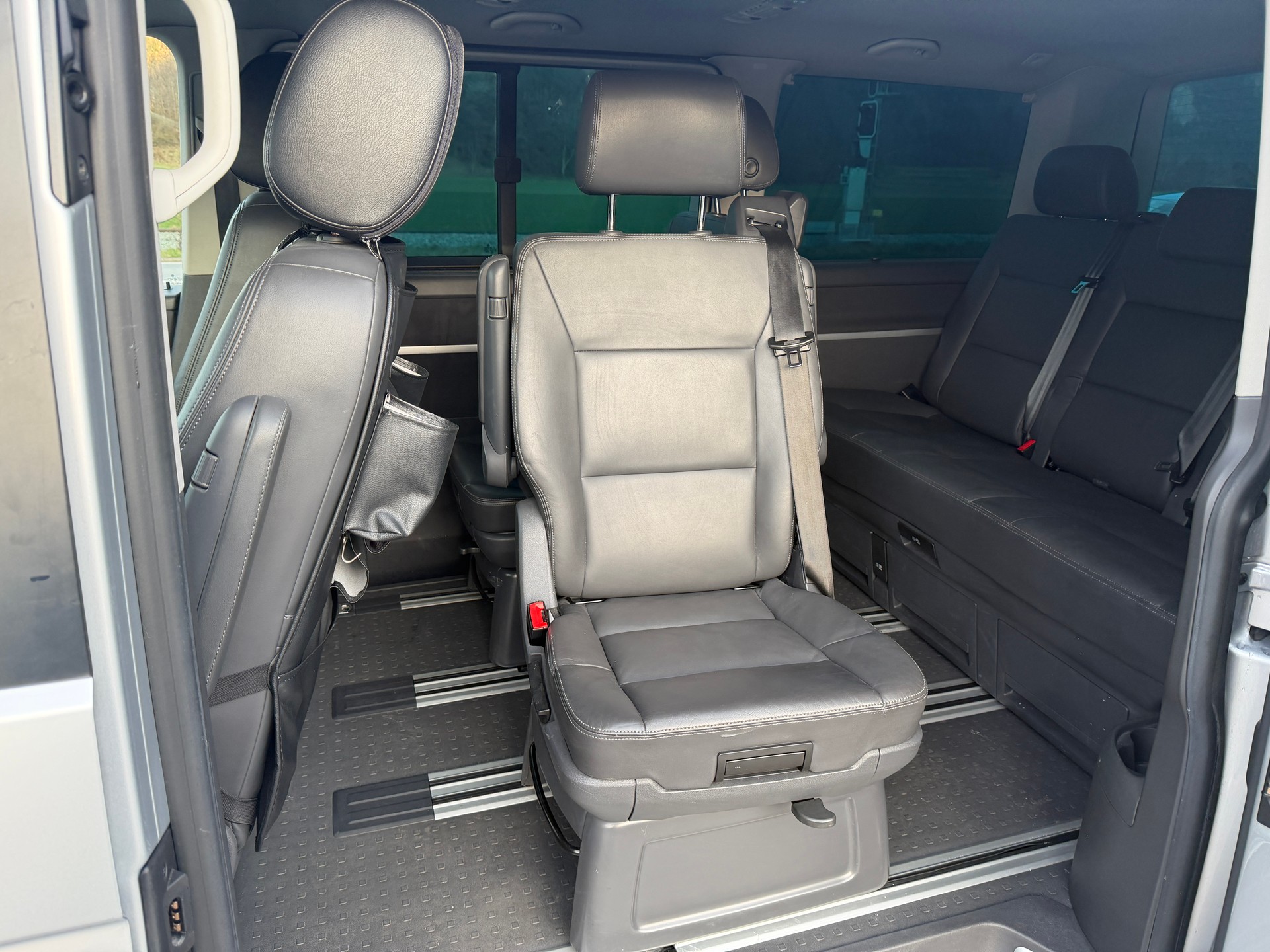 VW T5 Multivan 2.0 Bi-TDI CR Highline 4Motion DSG-image-6