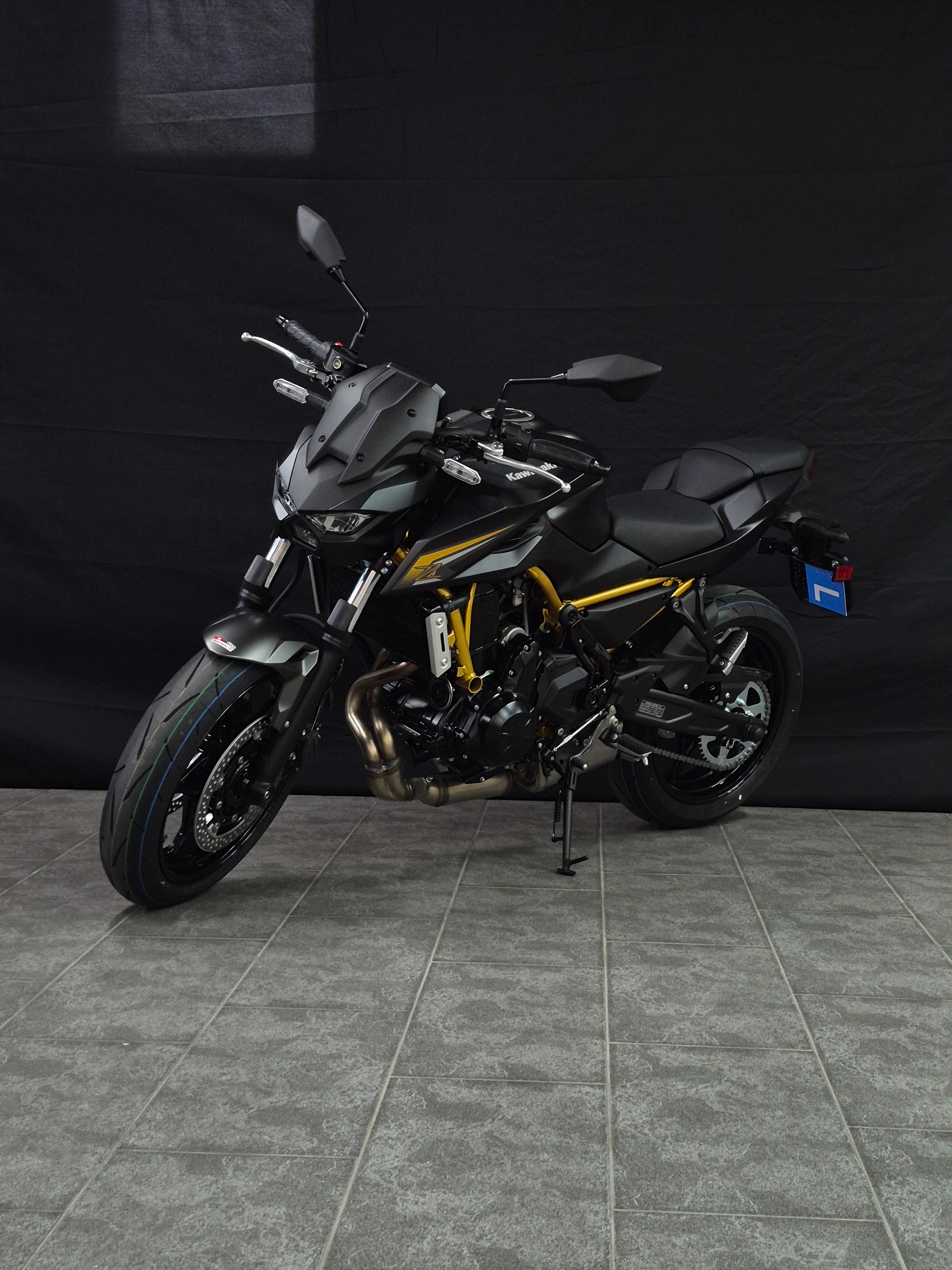 KAWASAKI Z 650 S (35kW)-image-5
