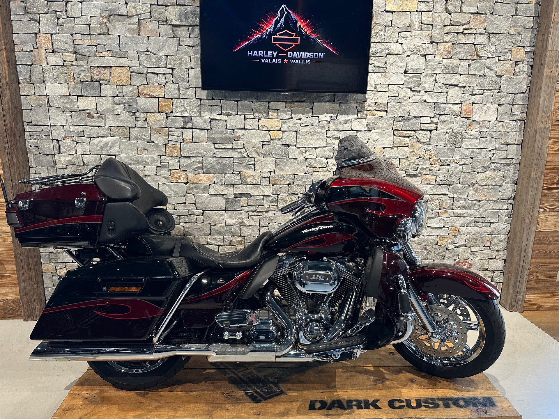 HARLEY-DAVIDSON FLHTCUSE8 Electra Glide Ultra Classic CVO ABS-image-0
