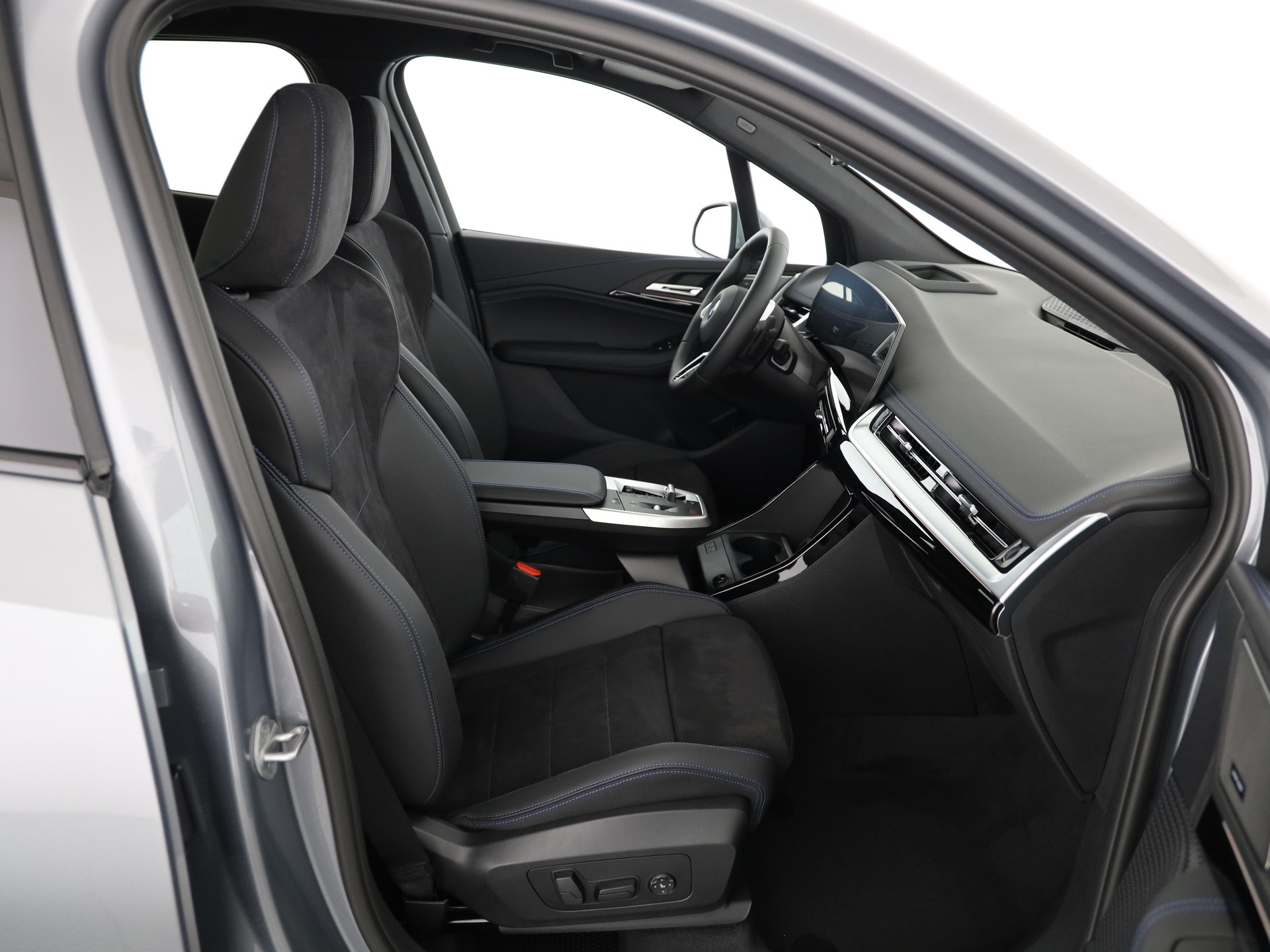 BMW 223i xDrive SDKG Active Tourer-image-15