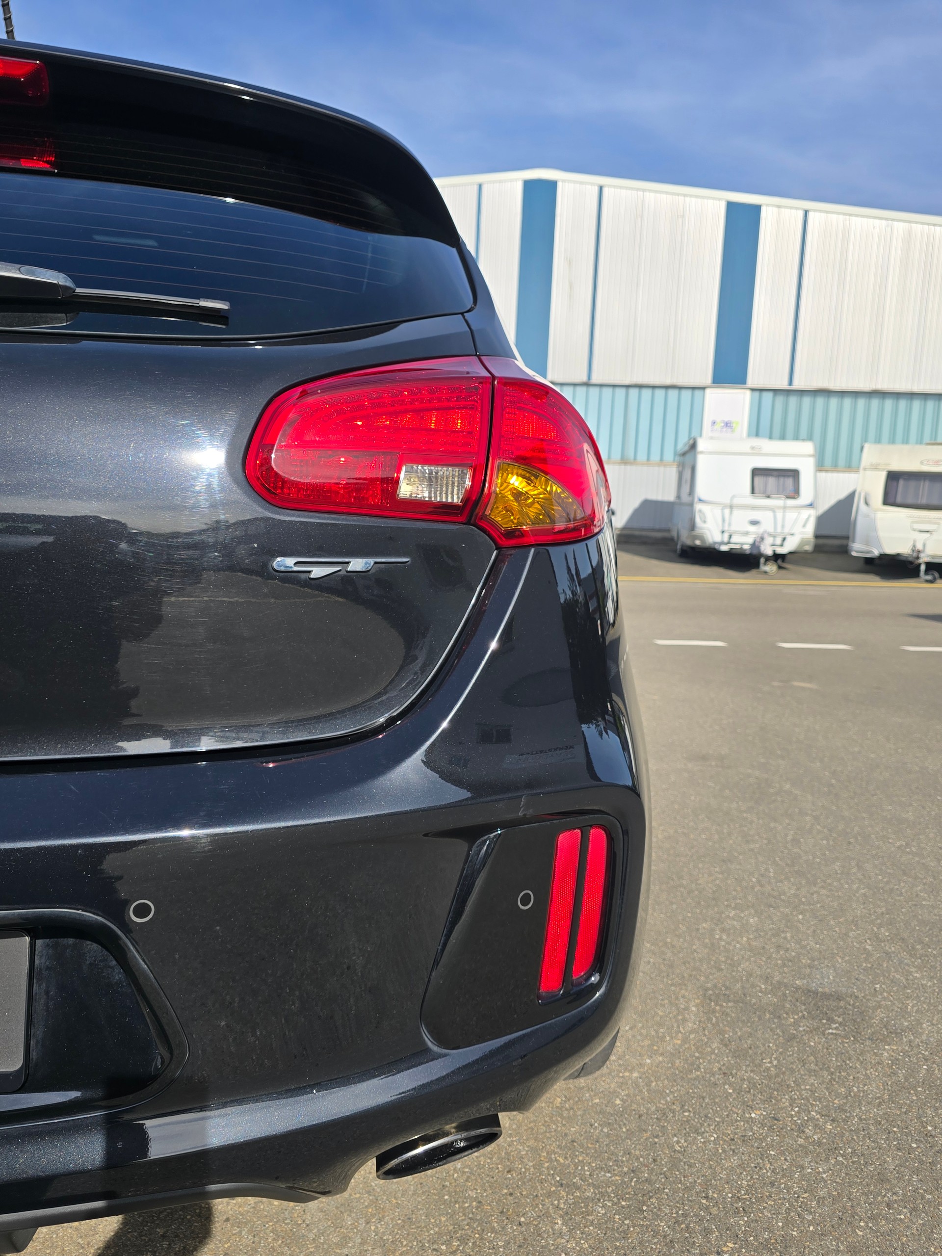KIA CEED-image-5