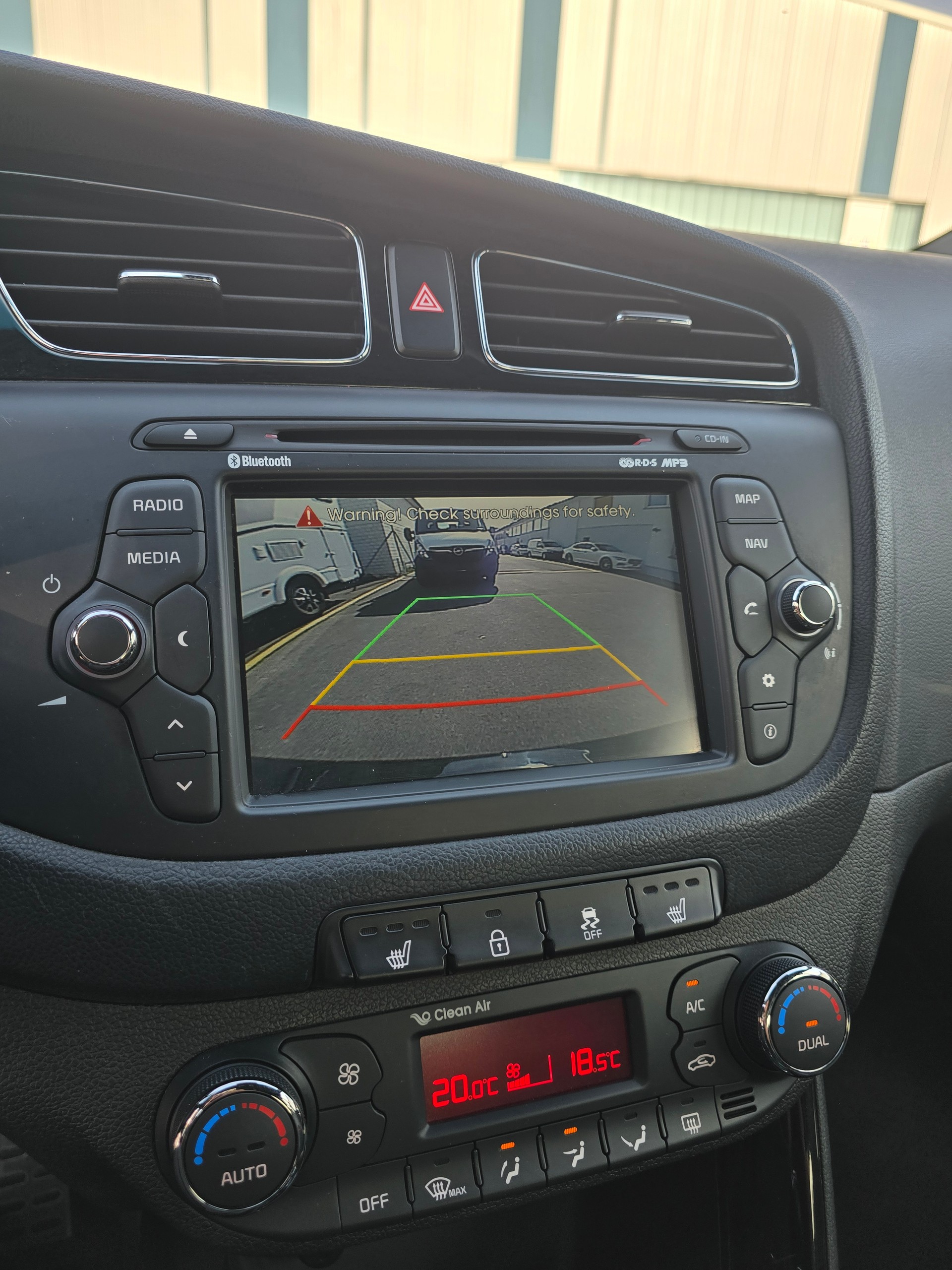 KIA CEED-image-14