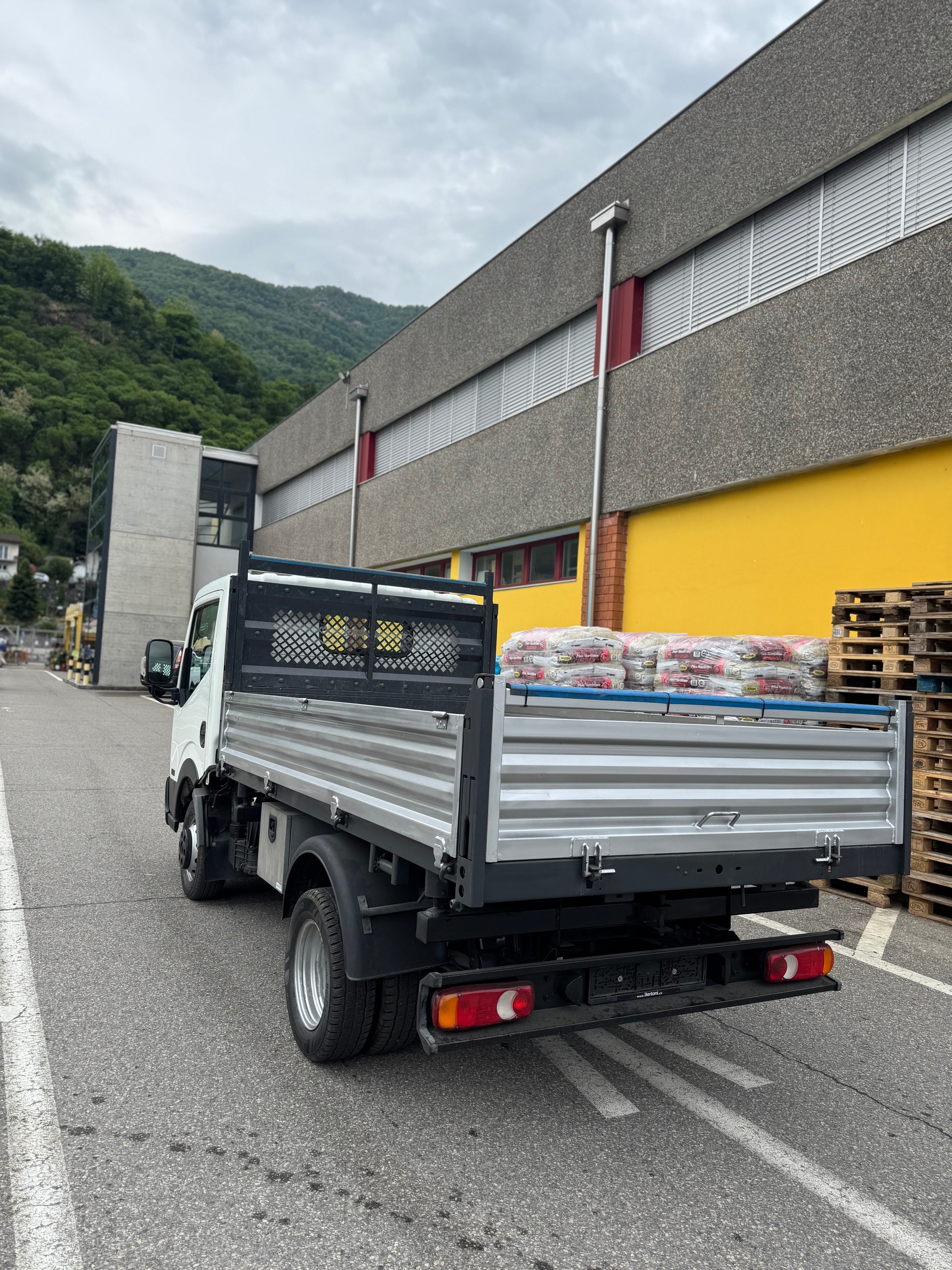 NISSAN NT400 Cabstar 35.14 L2 PRO-image-2