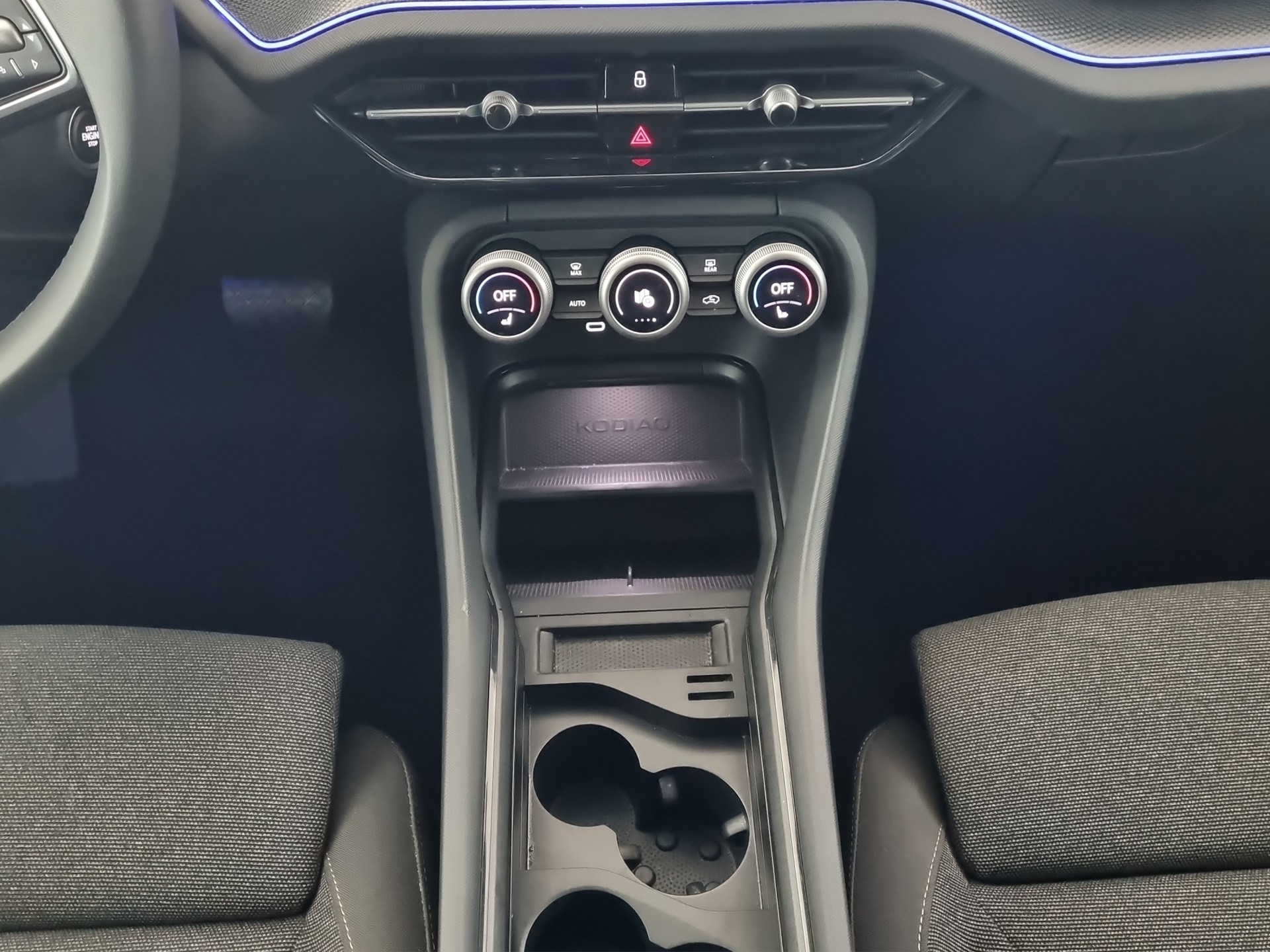SKODA Kodiaq 2.0 TSI Selection 4x4 *7-Plätzer*-image-9