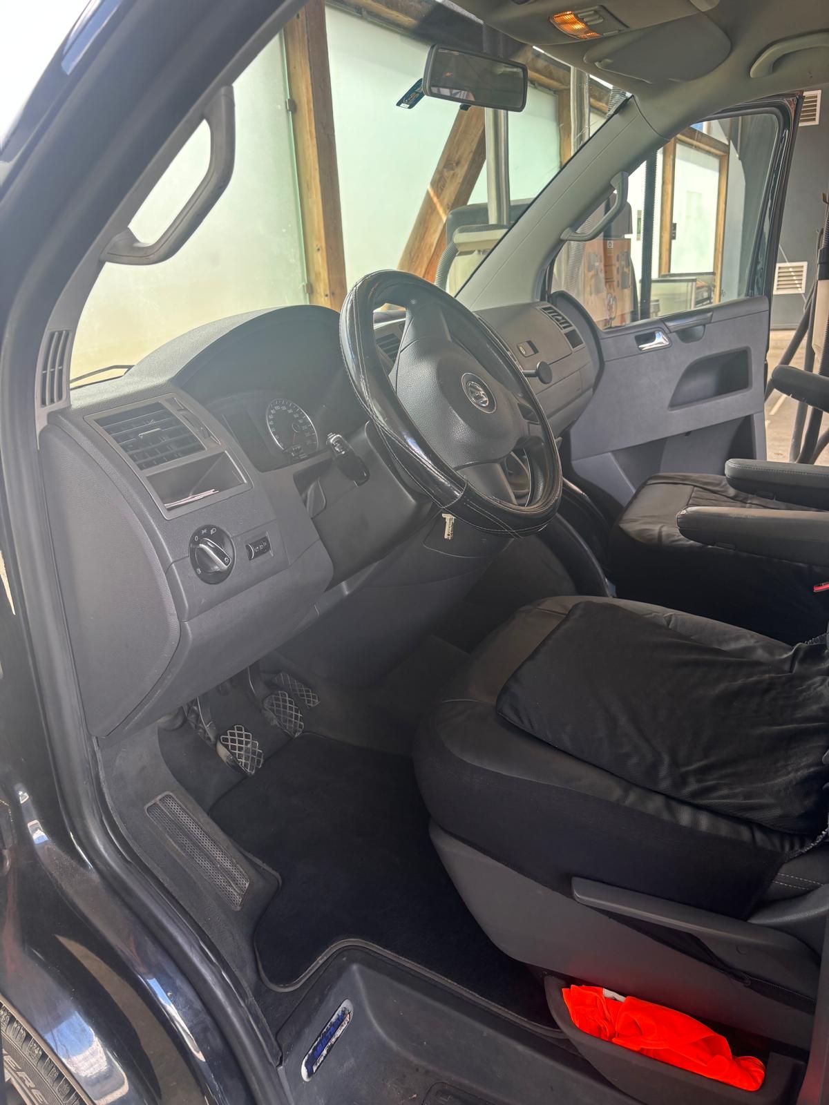 VW T5 2.0 TDI BMT 4Motion-image-11