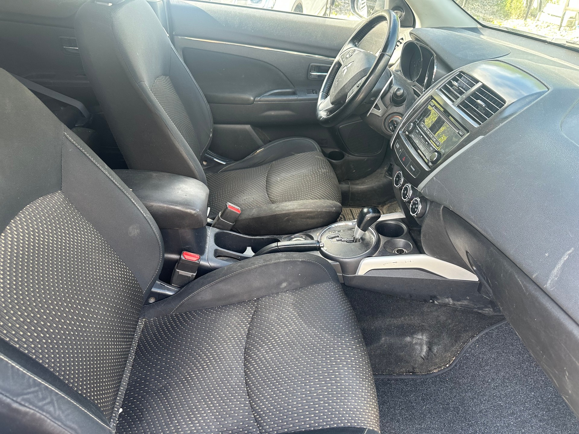 MITSUBISHI ASX 2.2 DID Navigator 4WD Automatic-image-7