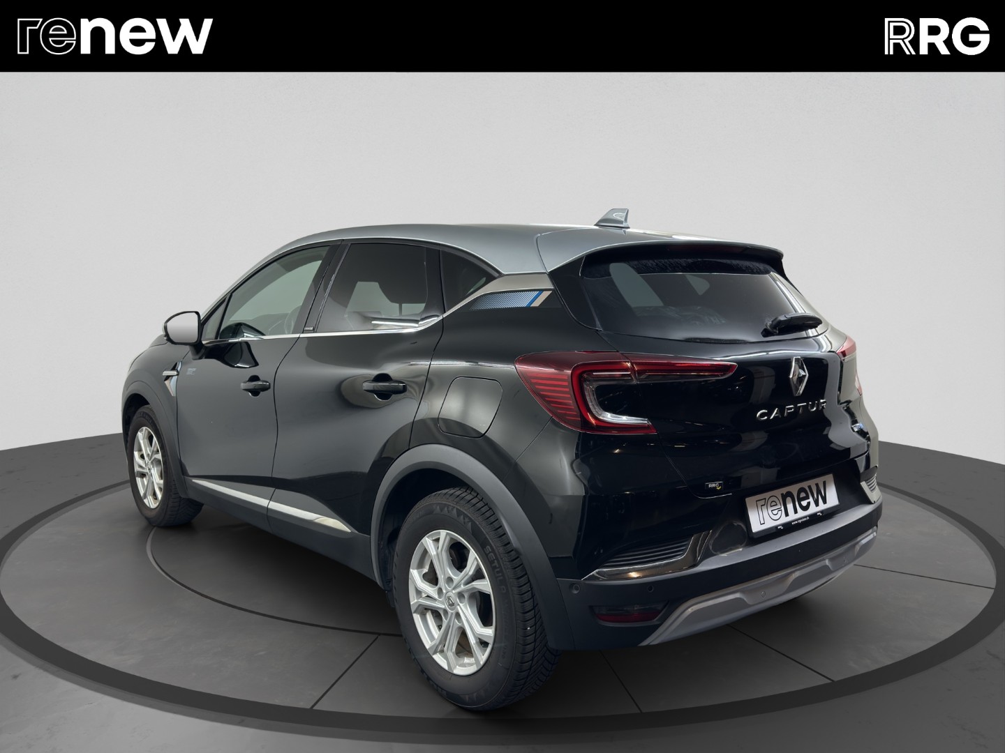 RENAULT Captur 1.6 E-Tech Edition1 DHT-showroom-element-3