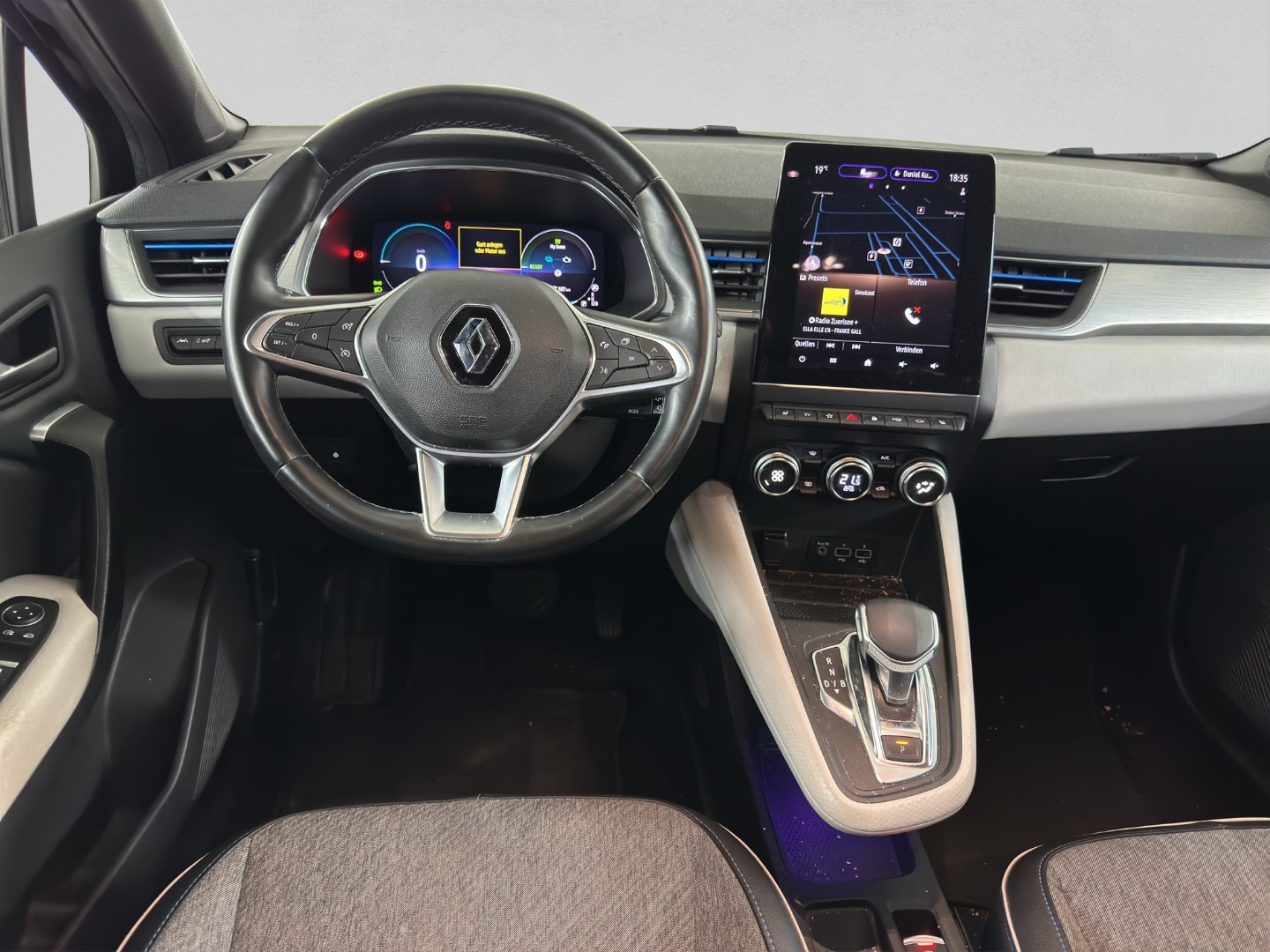 RENAULT Captur 1.6 E-Tech Edition1 DHT-image-13