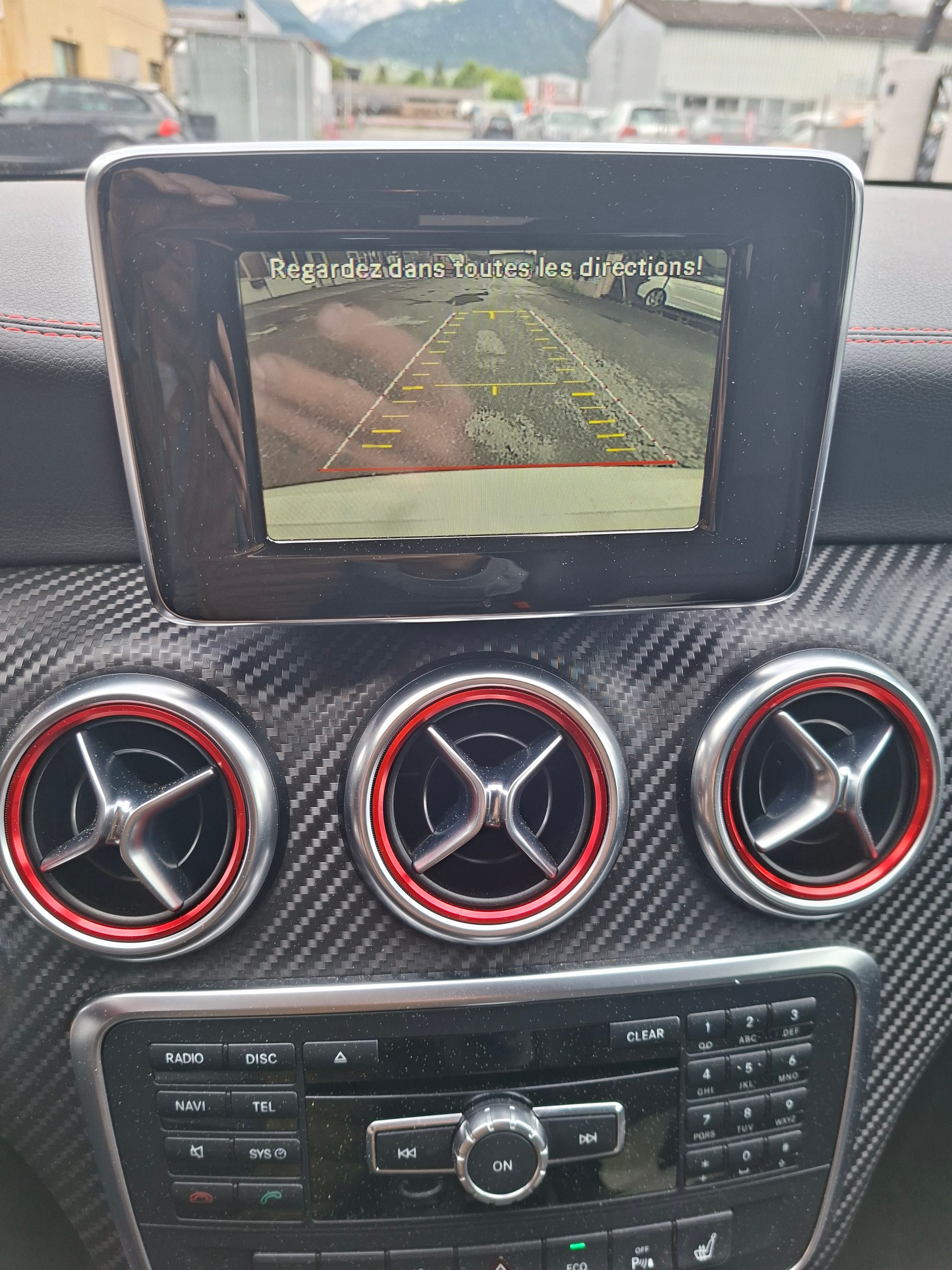 MERCEDES-BENZ A 250 AMG Line 4Matic 7G-DCT-image-8