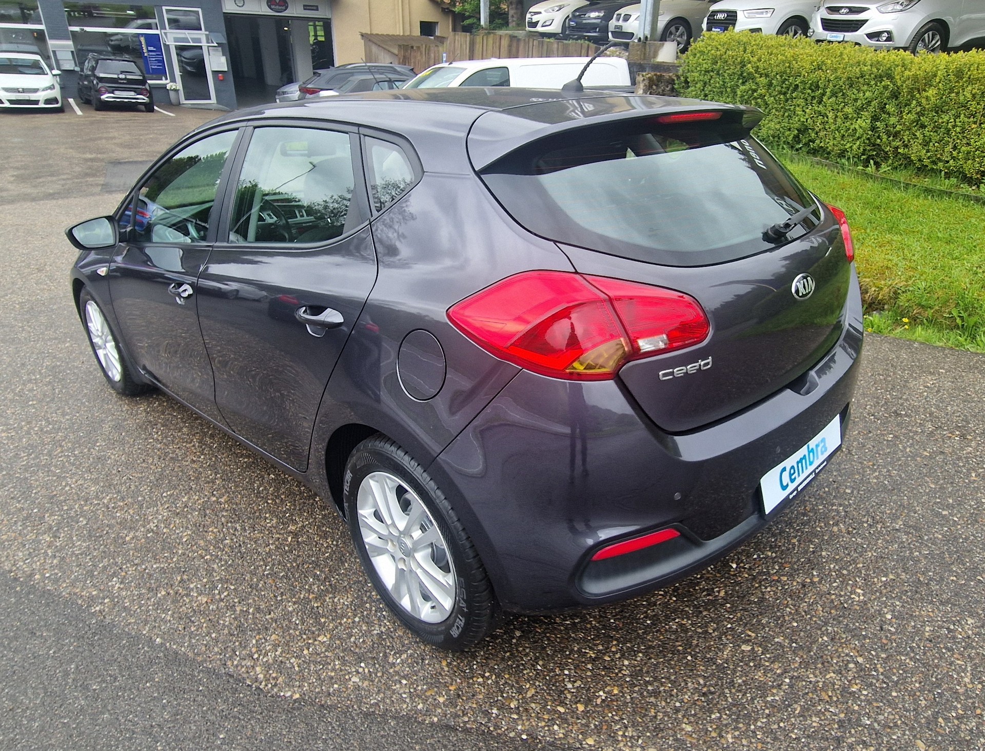 KIA Cee'd 1.6 GDi Trend DCT-showroom-element-3