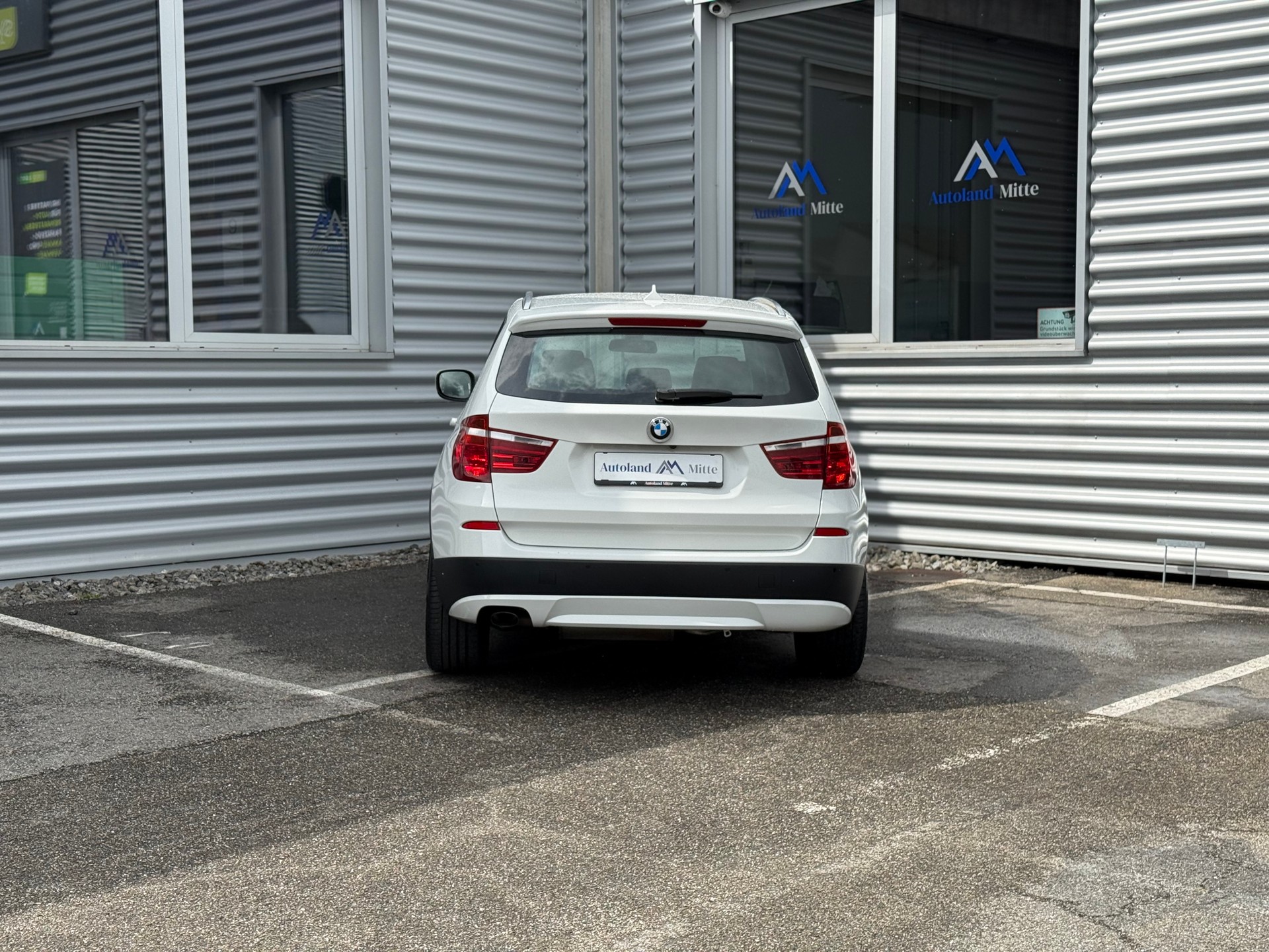 BMW X3 xDrive 20d Steptronic-showroom-element-3