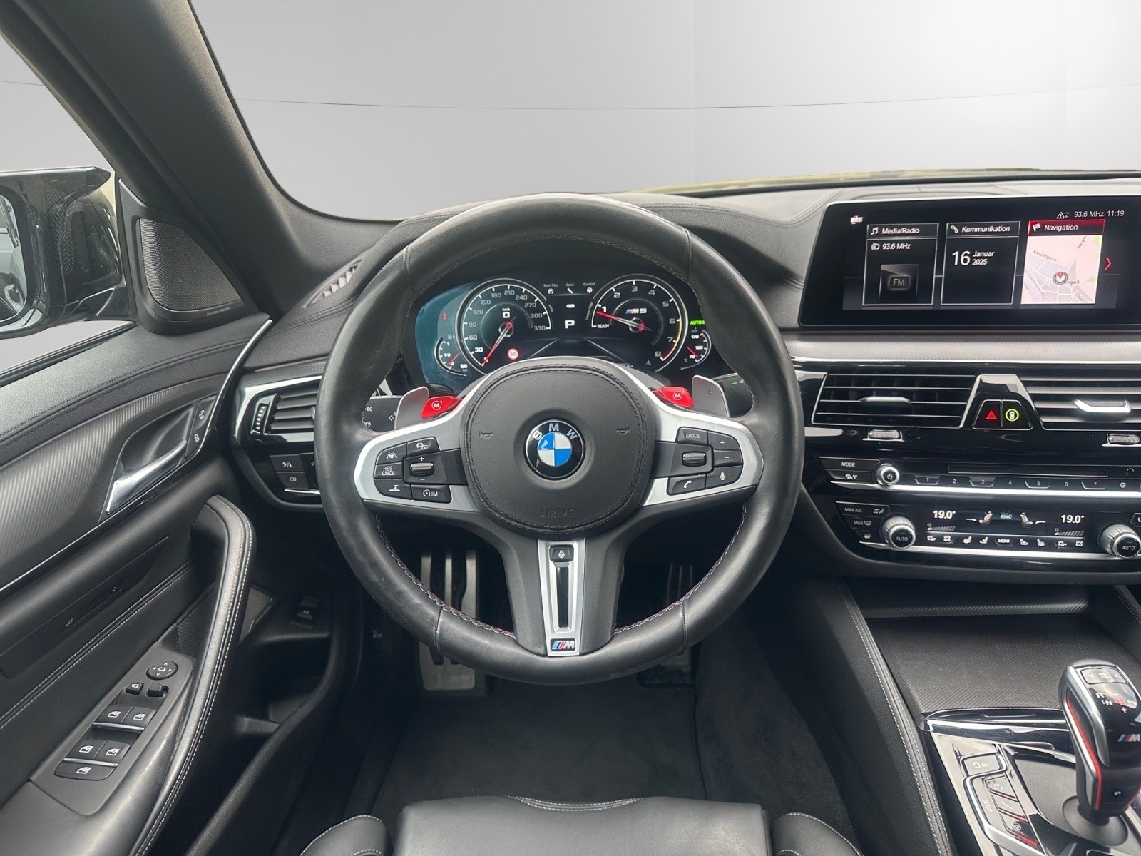 BMW M5 xDrive Competition Drivelogic-image-12