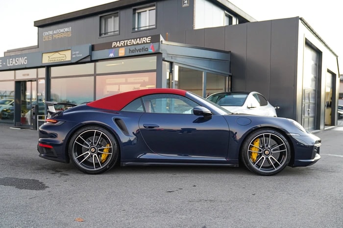 PORSCHE 911 Turbo S Cabriolet PDK-image-4