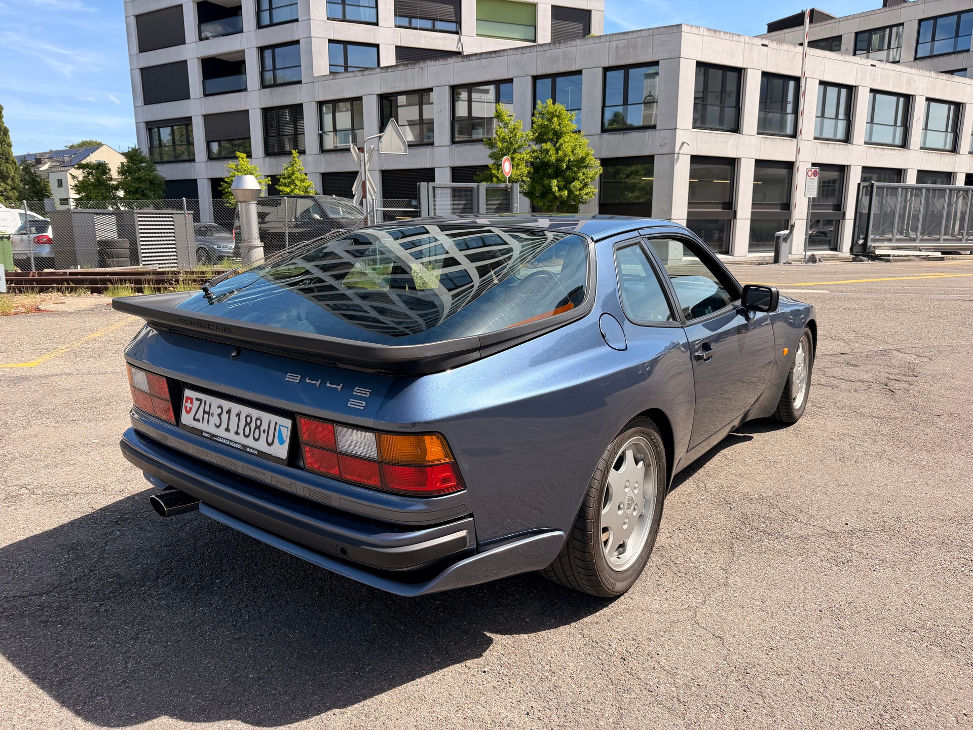 PORSCHE 944 S2 (Turbo Cup)-image-5